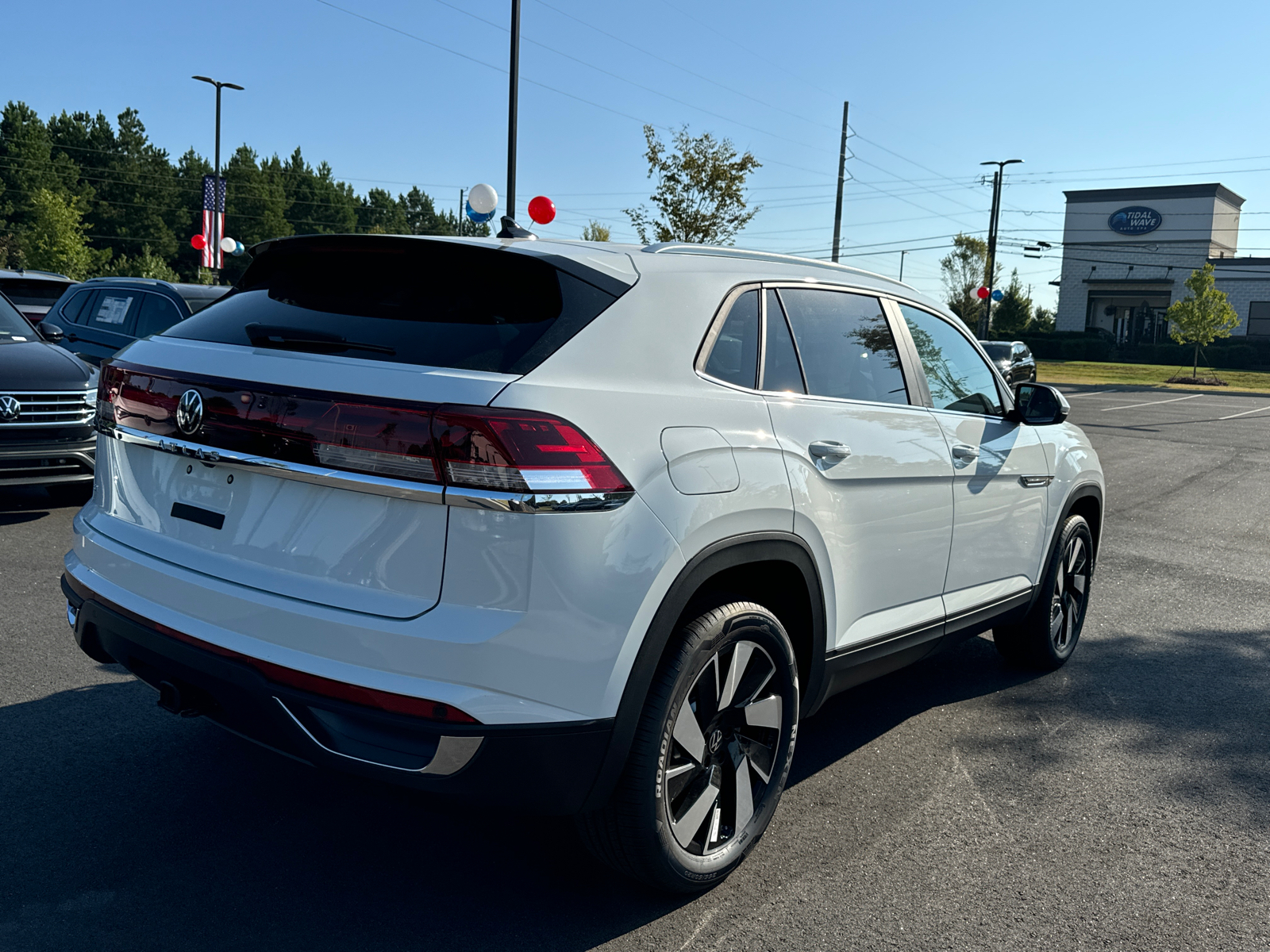 2024 Volkswagen Atlas Cross Sport 2.0T SE w/Technology 5