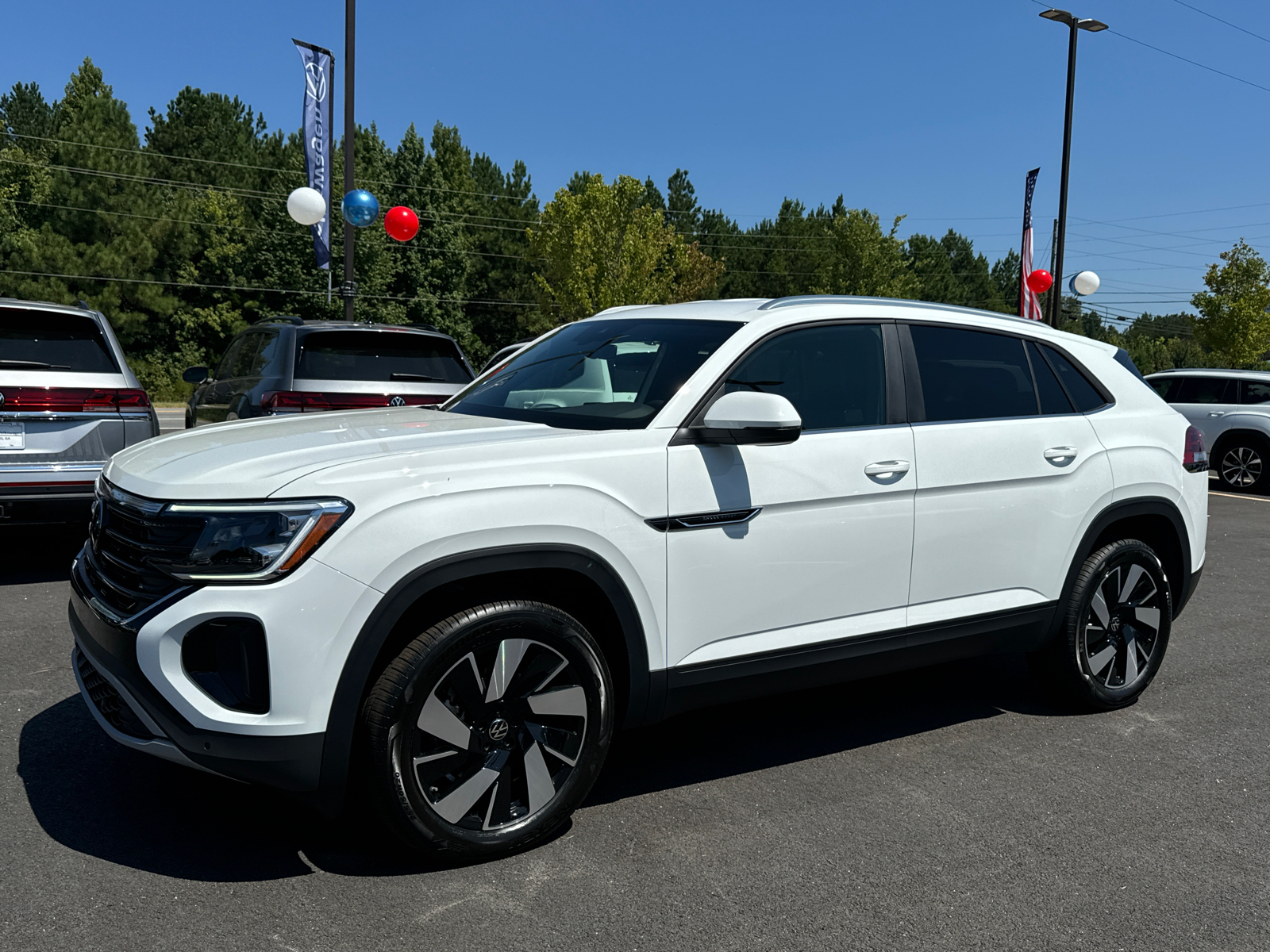 2024 Volkswagen Atlas Cross Sport 2.0T SE w/Technology 2