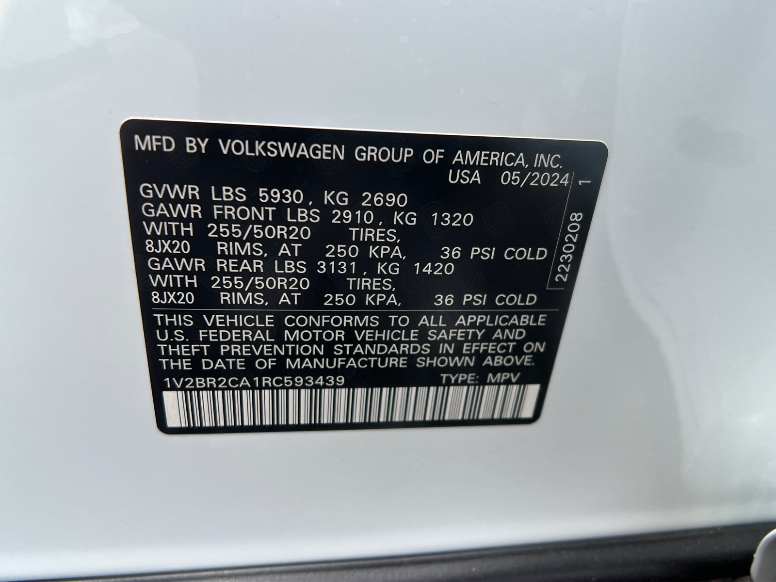 2024 Volkswagen Atlas 2.0T SEL 31