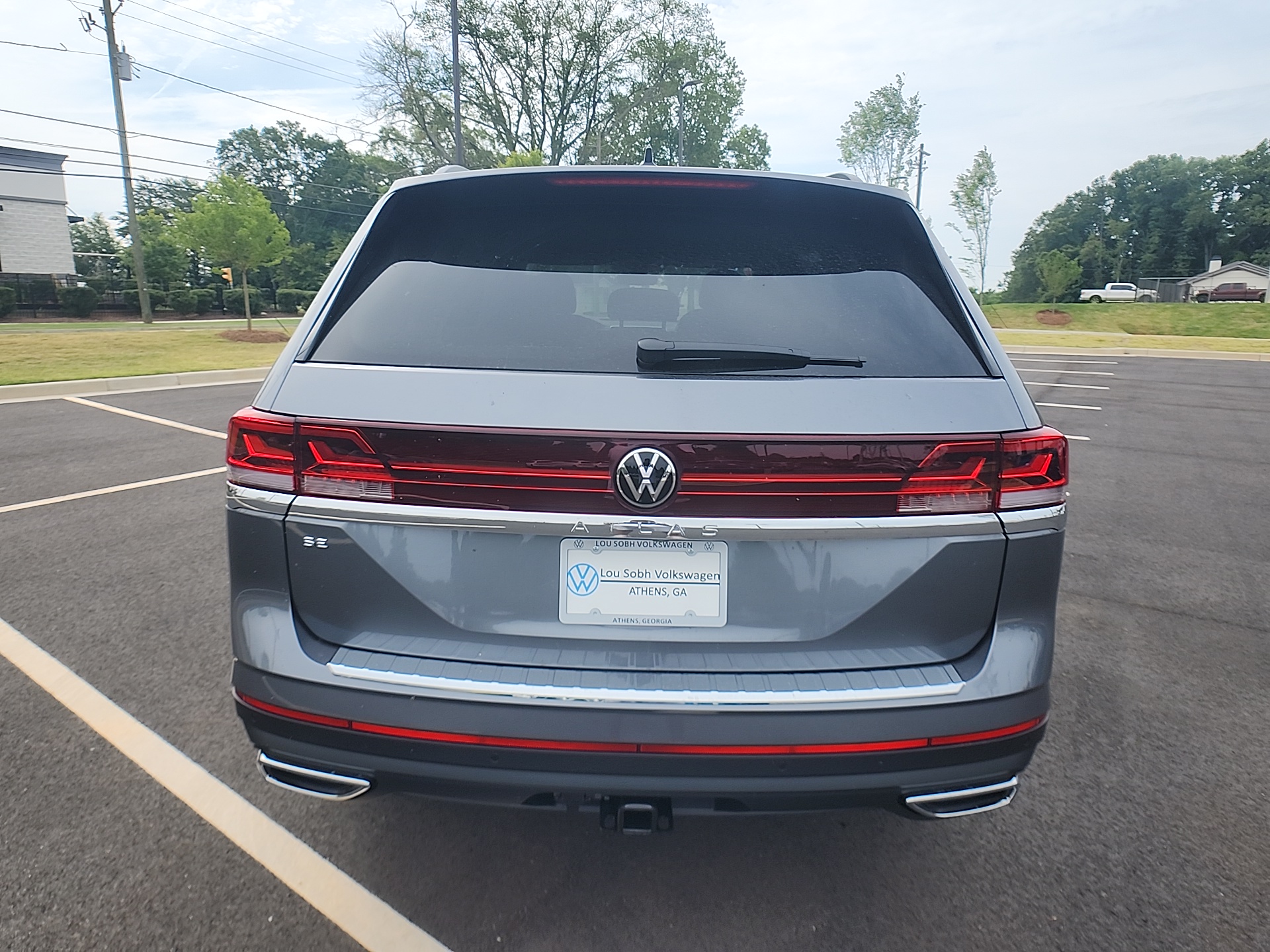 2024 Volkswagen Atlas 2.0T SE w/Technology 6