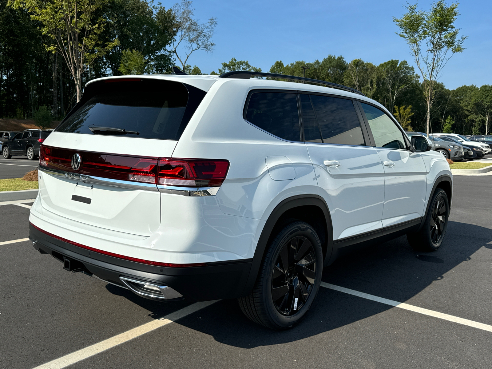 2024 Volkswagen Atlas 2.0T SE w/Technology 5