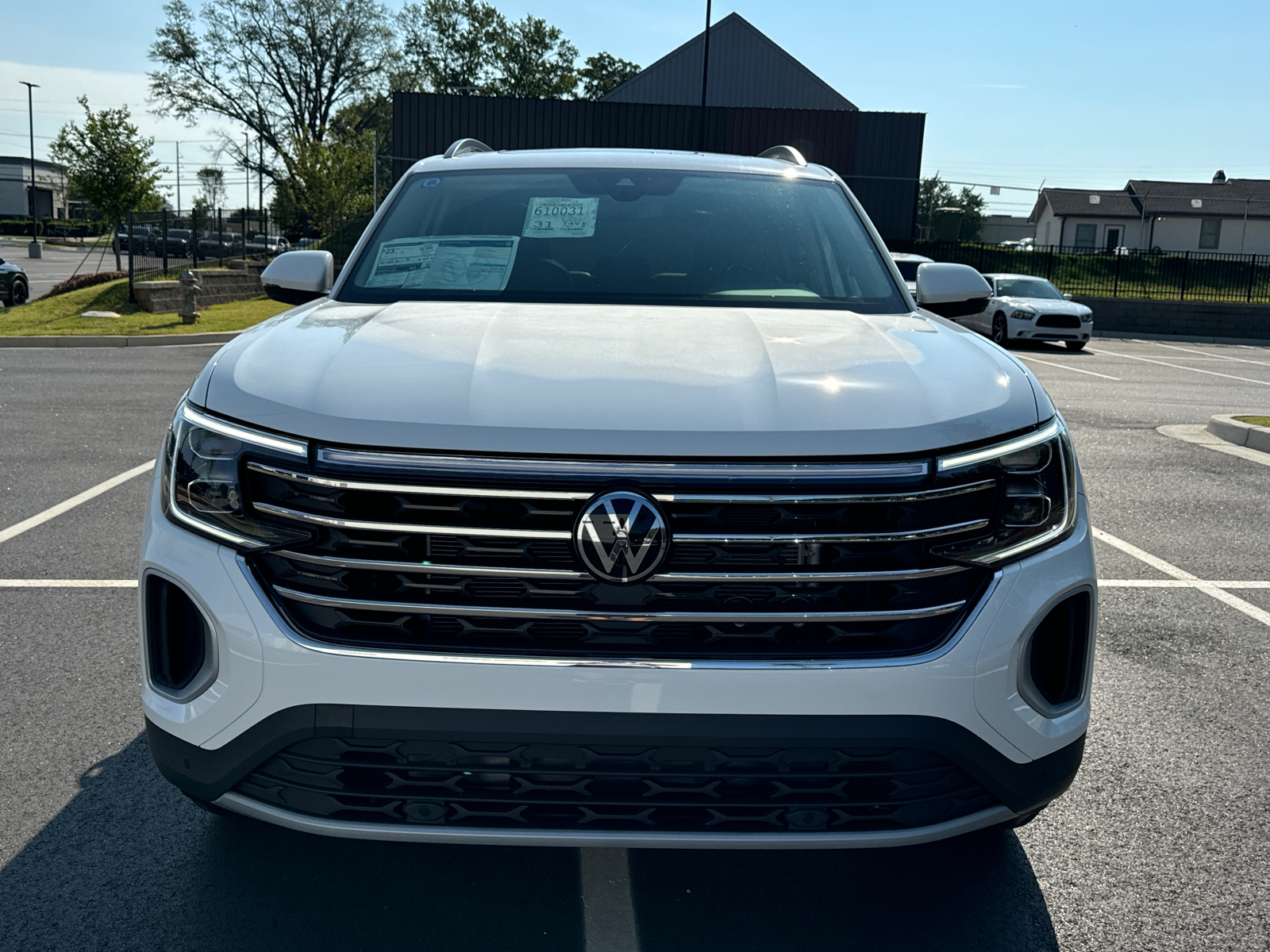 2024 Volkswagen Atlas 2.0T SE w/Technology 8