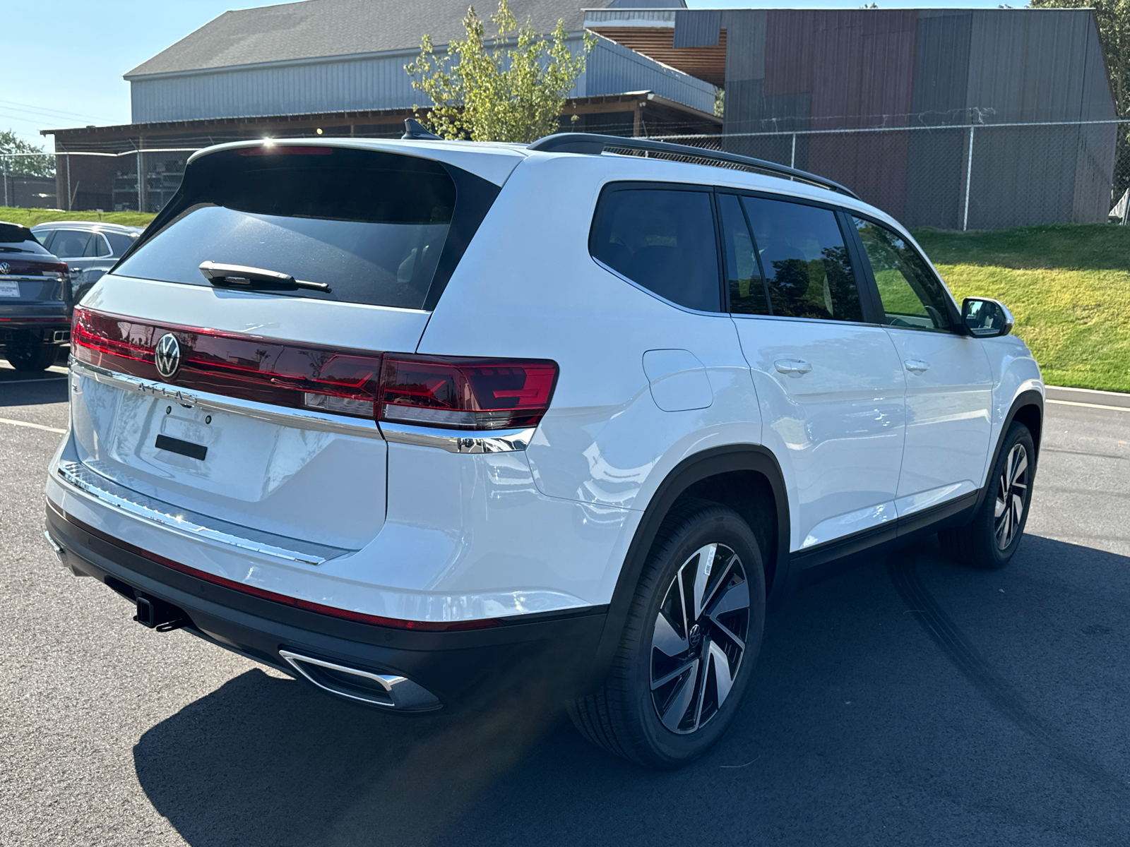 2024 Volkswagen Atlas 2.0T SE w/Technology 5