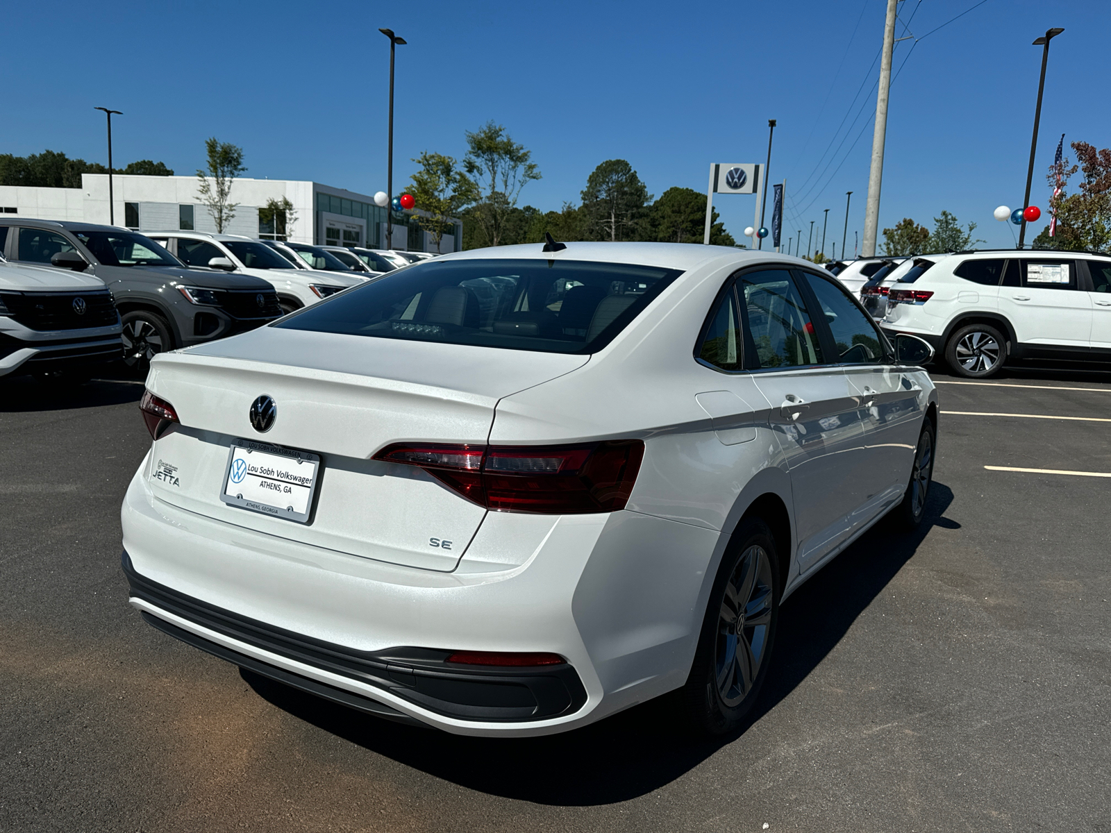 2024 Volkswagen Jetta 1.5T SE 3