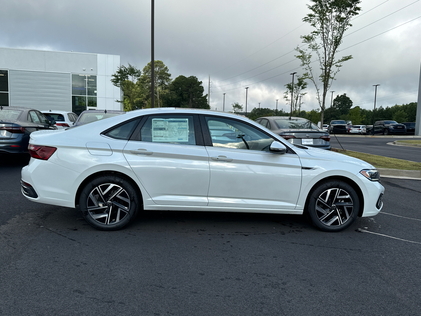 2024 Volkswagen Jetta 1.5T SEL 6