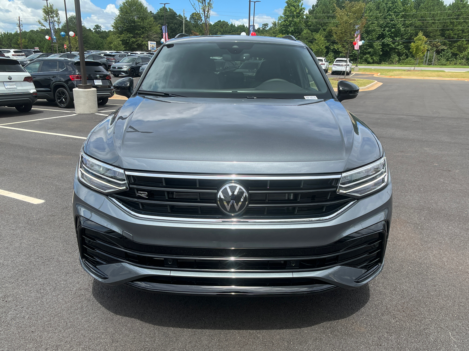 2024 Volkswagen Tiguan 2.0T SE R-Line Black 2