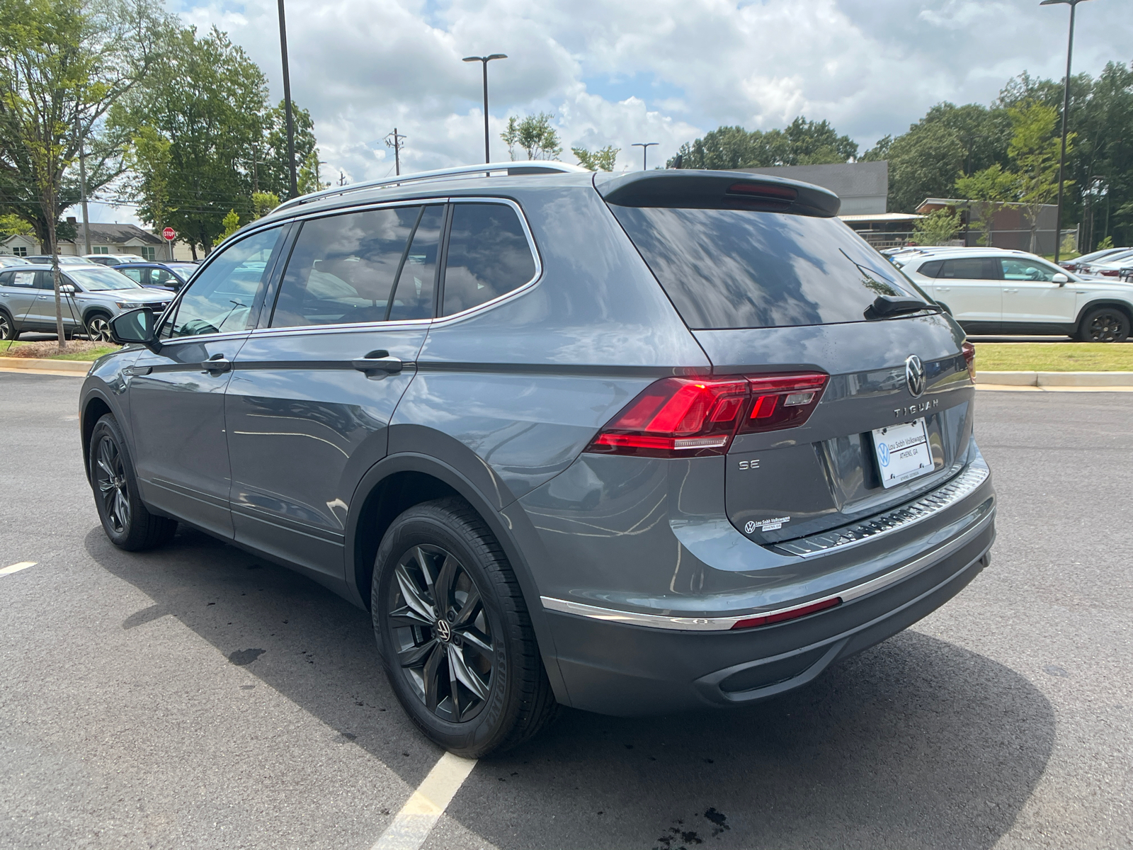 2024 Volkswagen Tiguan 2.0T SE 7