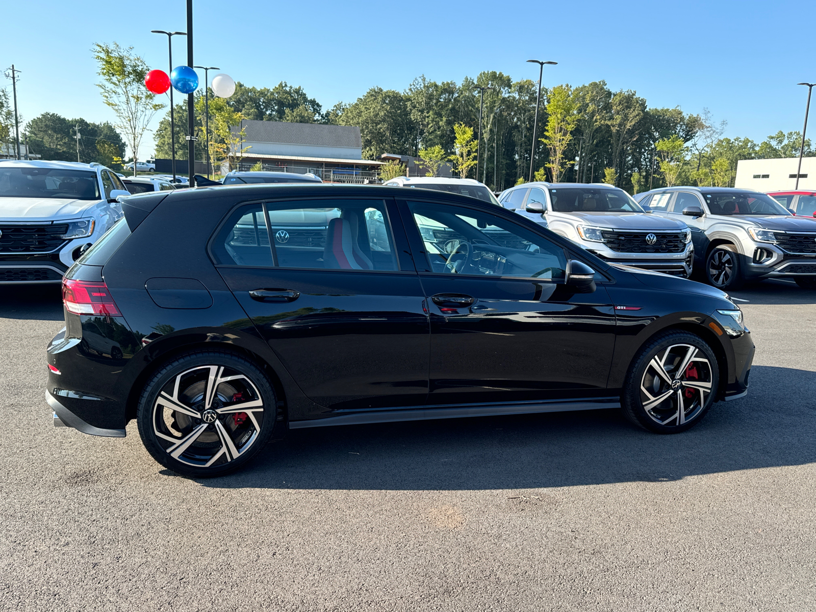 2024 Volkswagen Golf GTI 2.0T SE 6