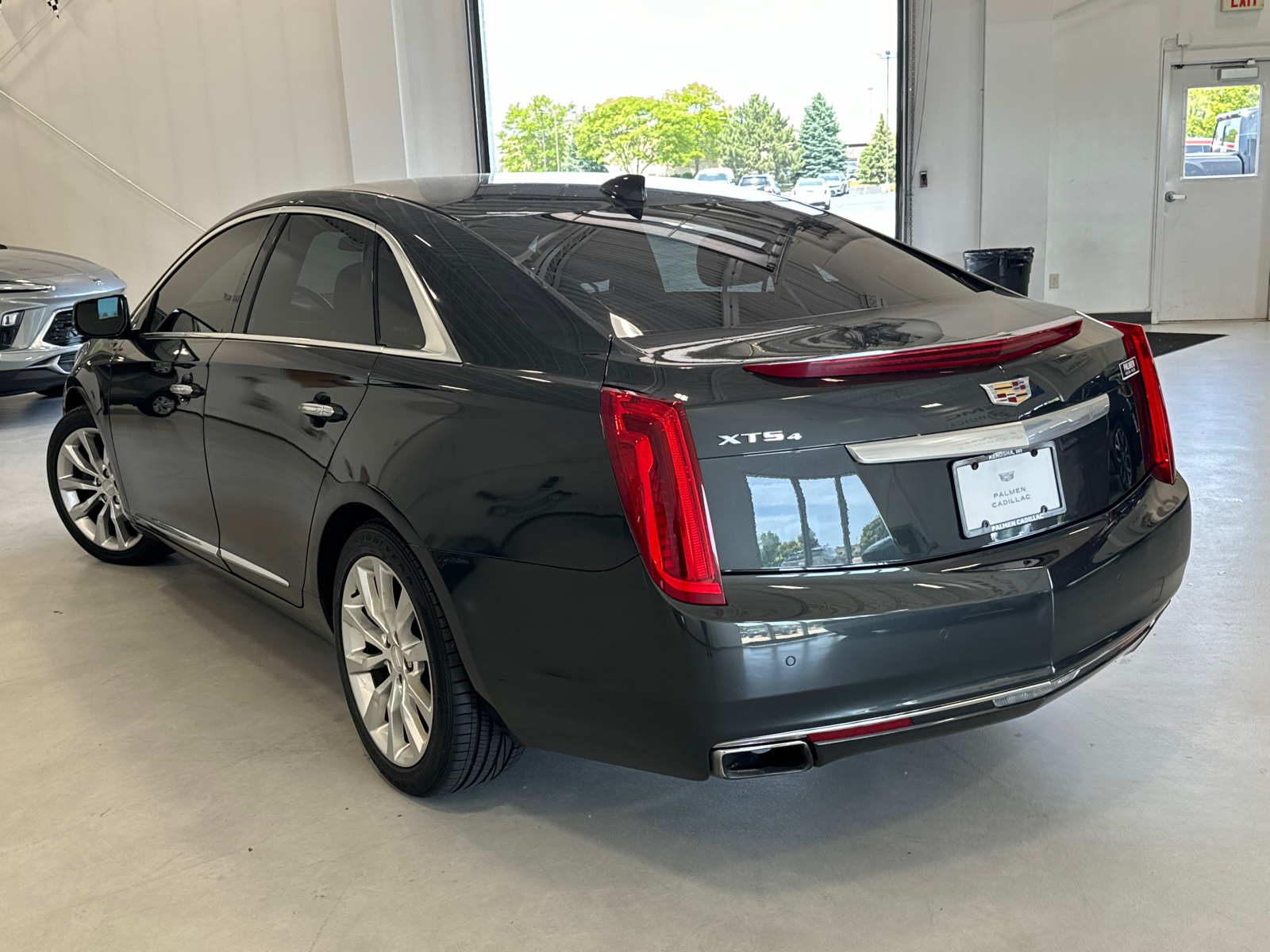 2016 Cadillac XTS Luxury 19