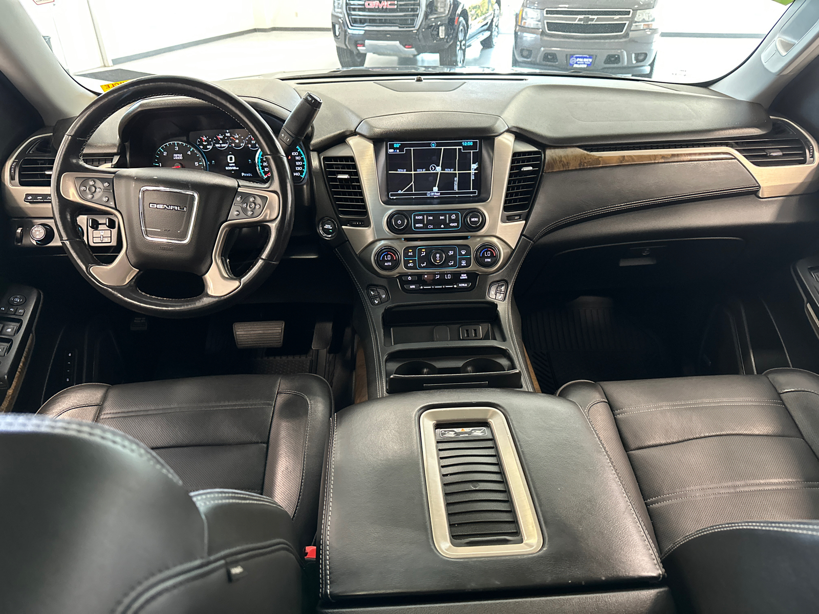 2019 GMC Yukon Denali 15