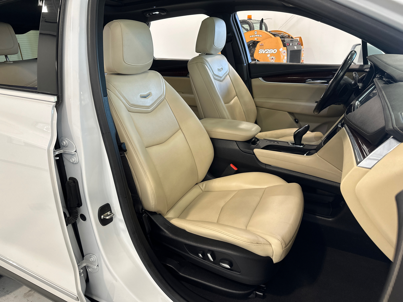 2019 Cadillac XT5 Luxury 33