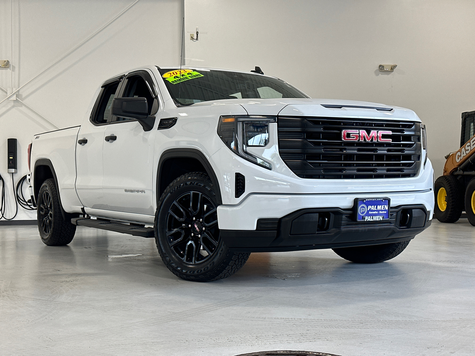 2023 GMC Sierra 1500 Pro 2