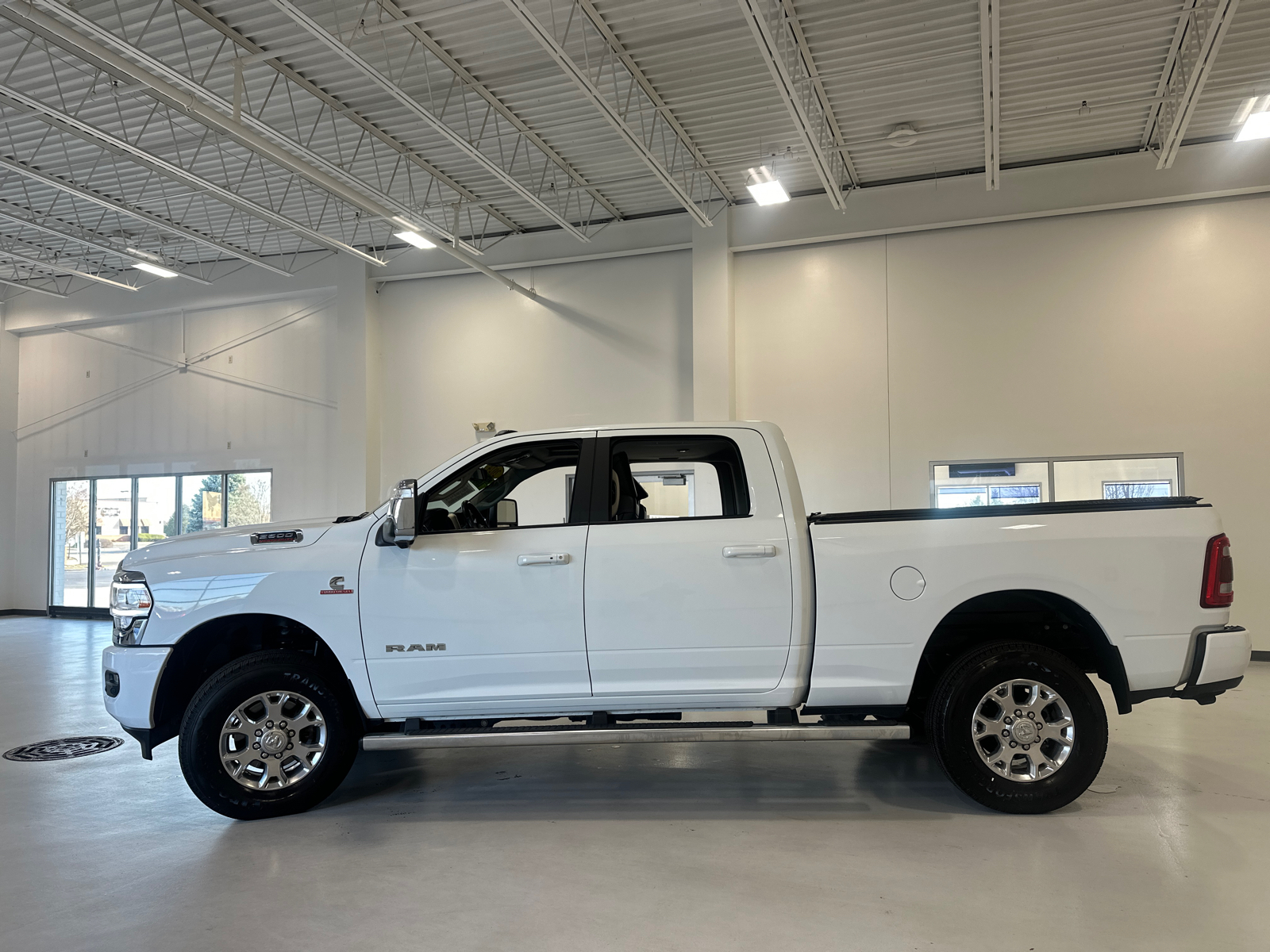 2024 Ram 2500 Laramie 9