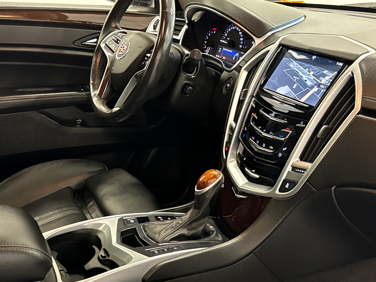 2015 Cadillac SRX Premium 13