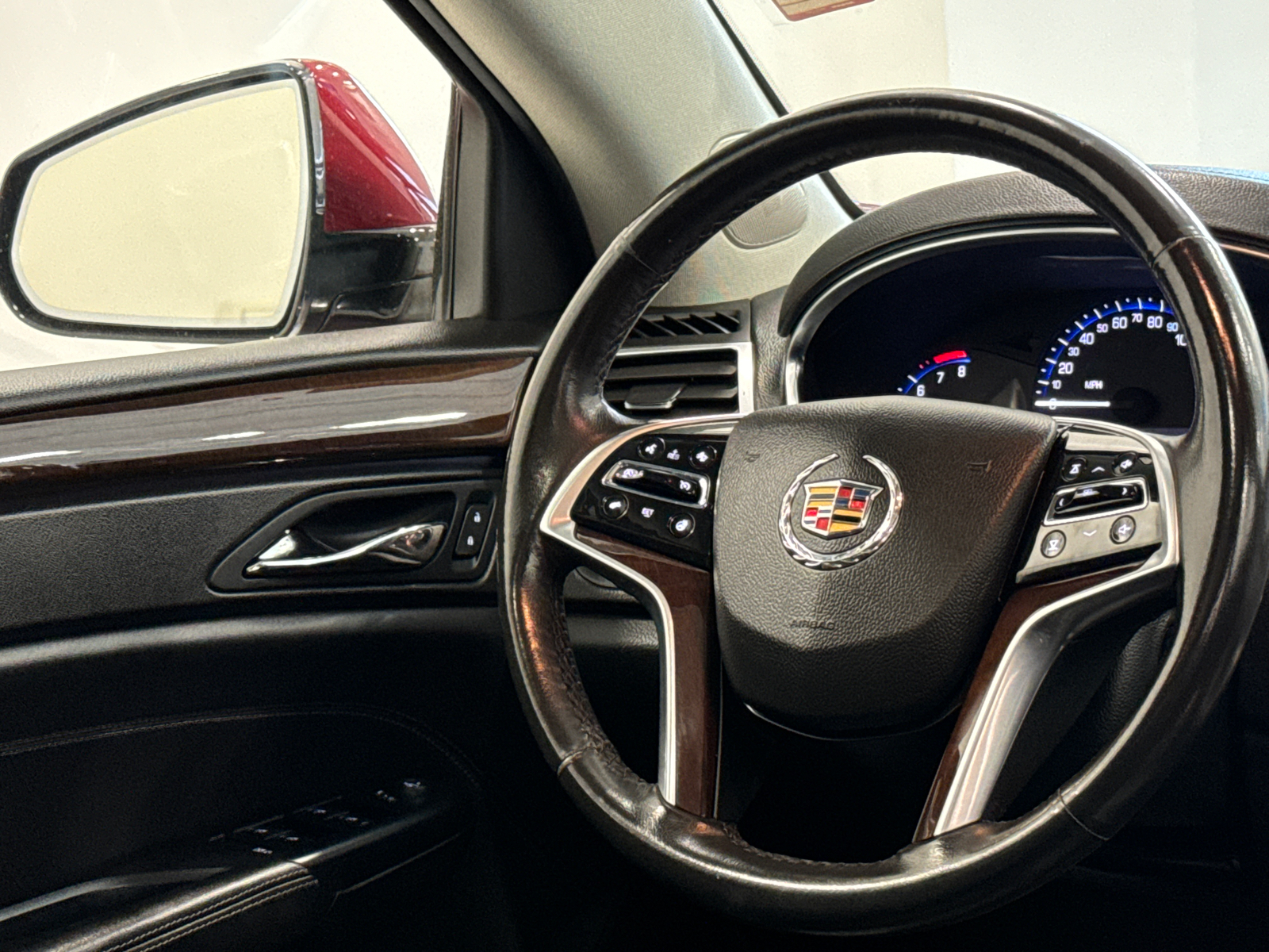 2015 Cadillac SRX Premium 23