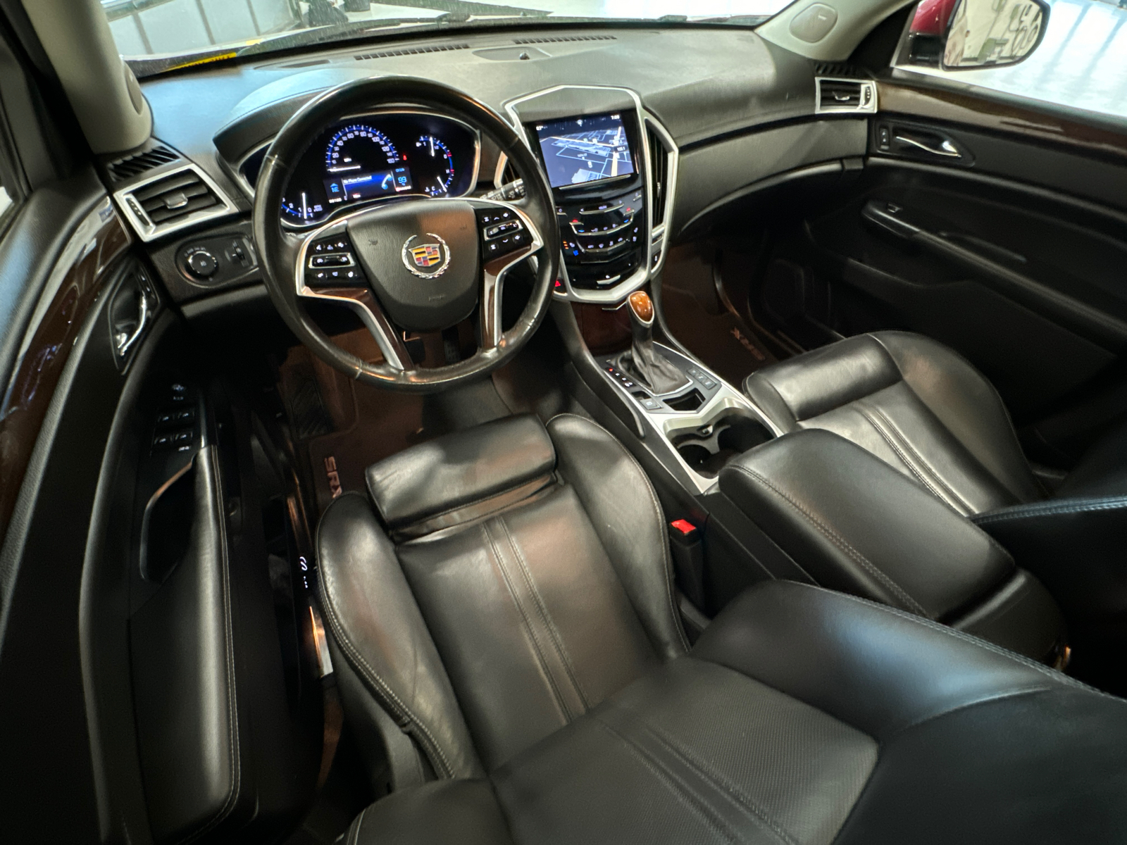 2015 Cadillac SRX Premium 37