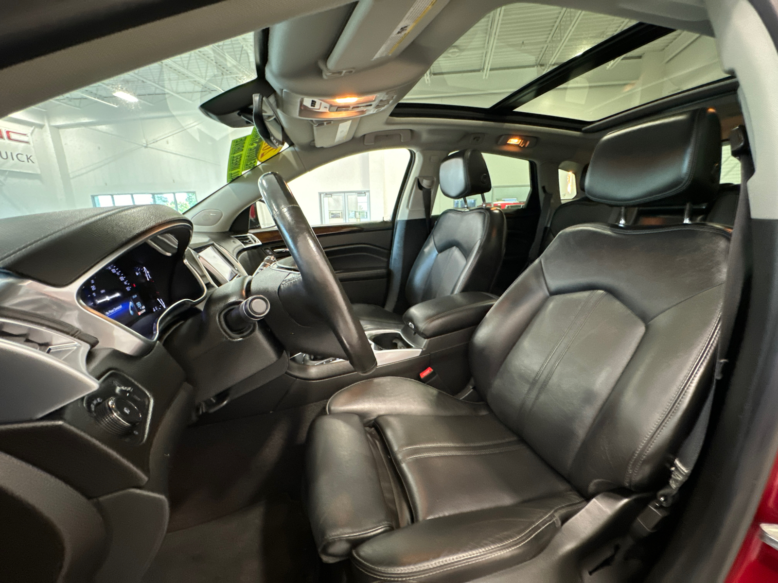 2015 Cadillac SRX Premium 43
