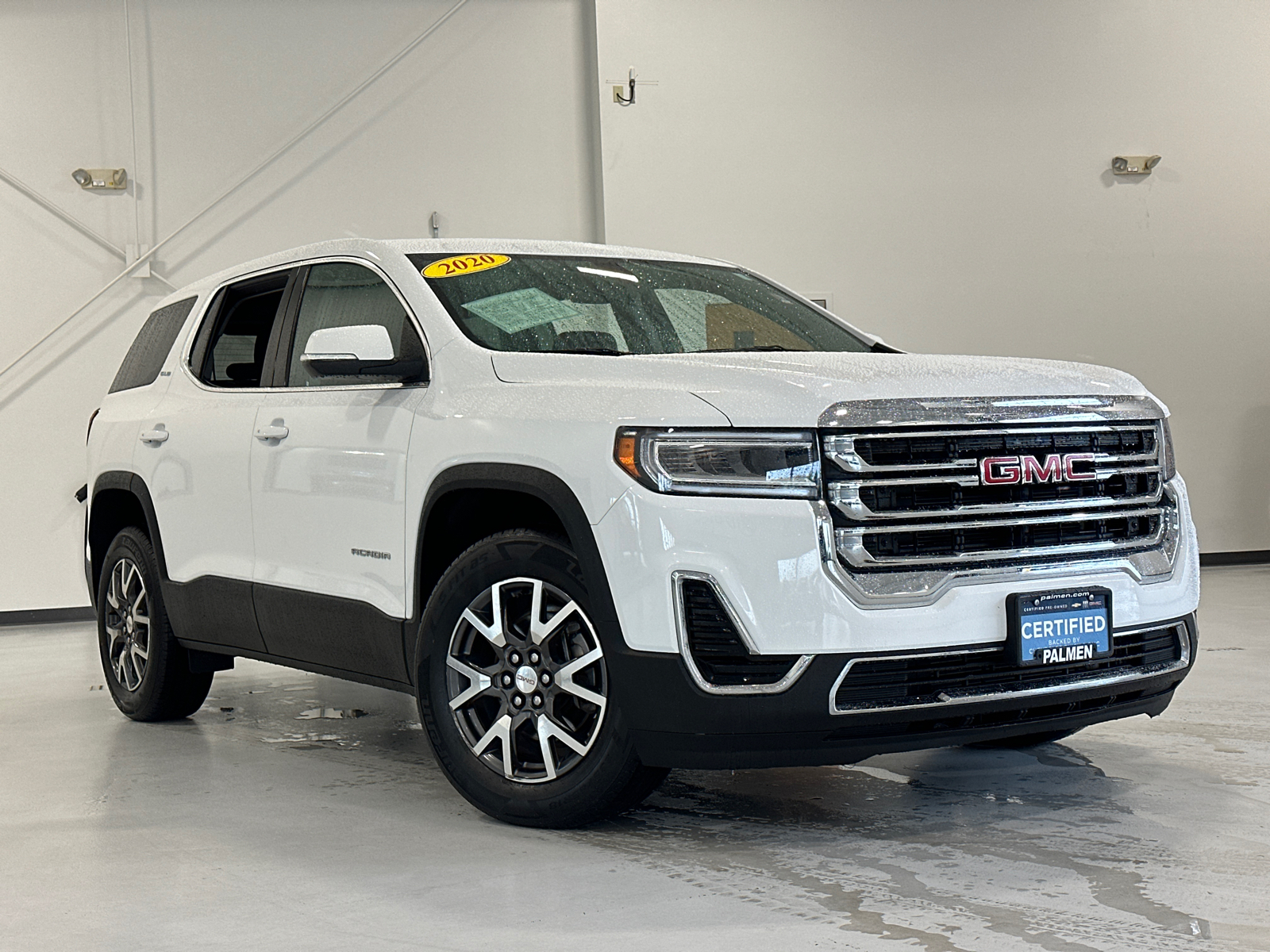 2020 GMC Acadia SLE 1