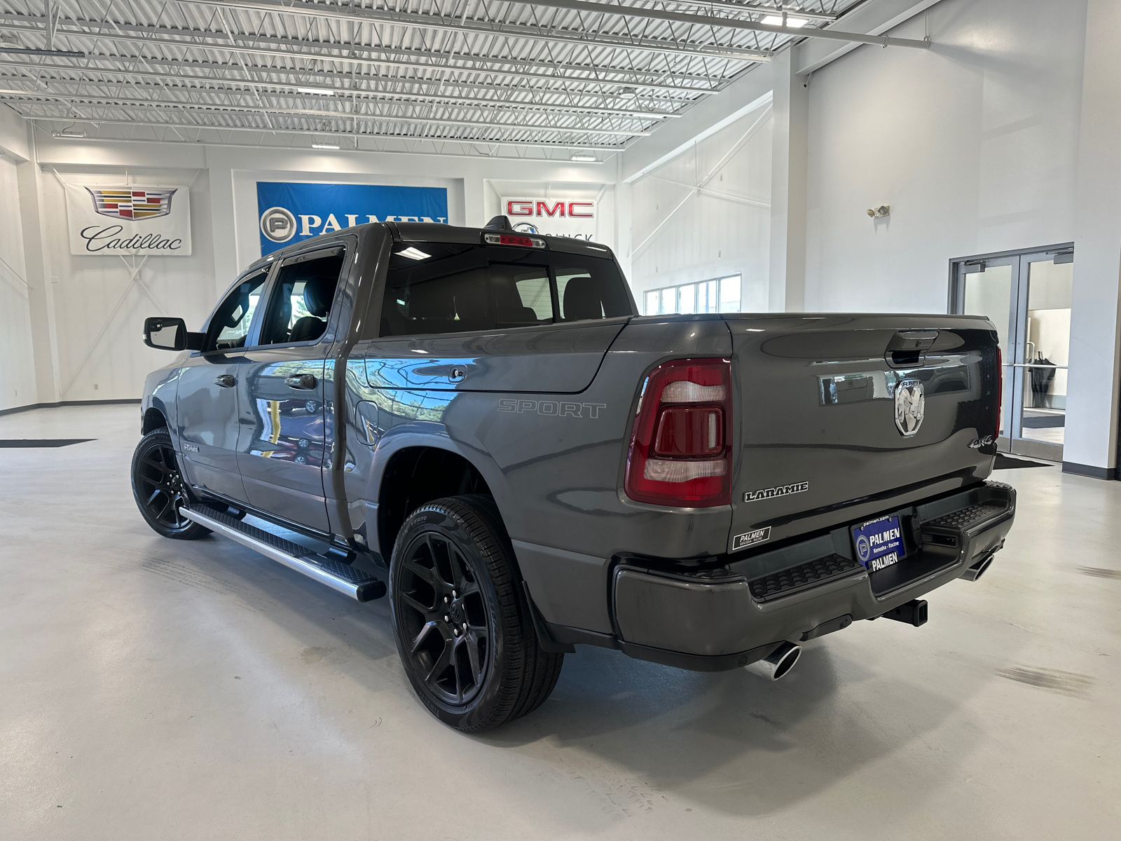 2023 Ram 1500 Laramie 8