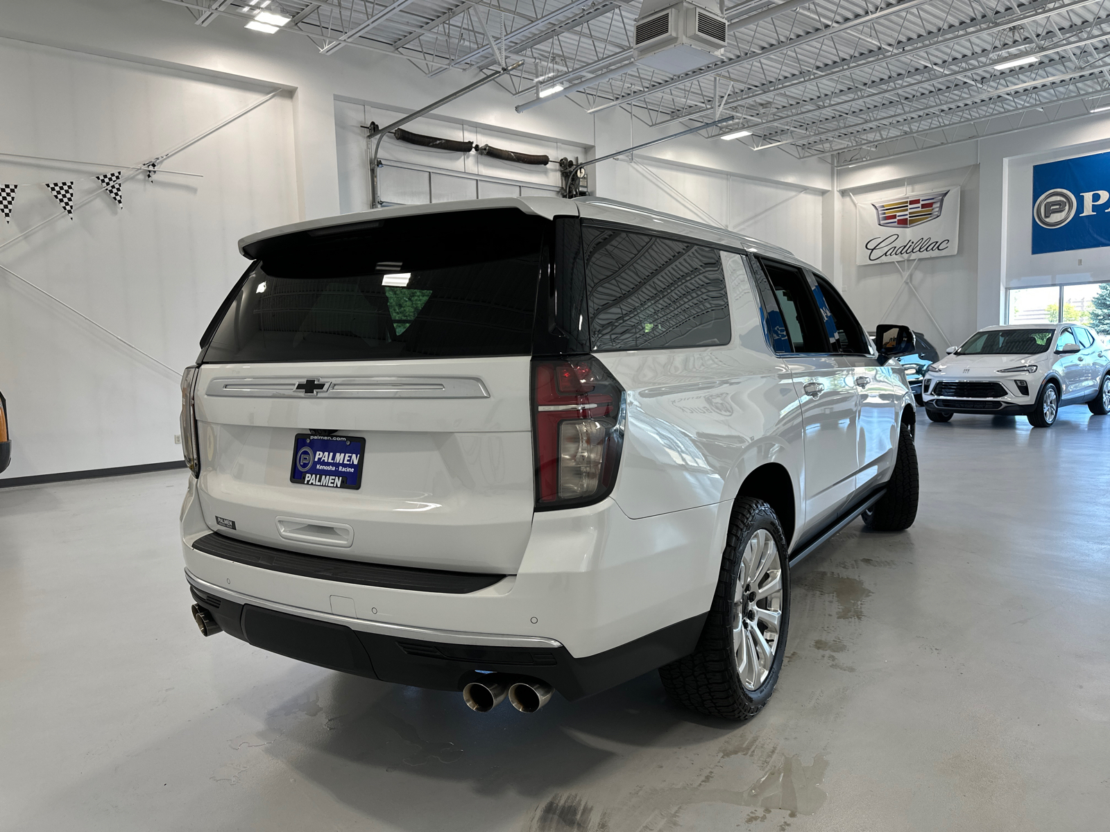 2021 Chevrolet Suburban High Country 6