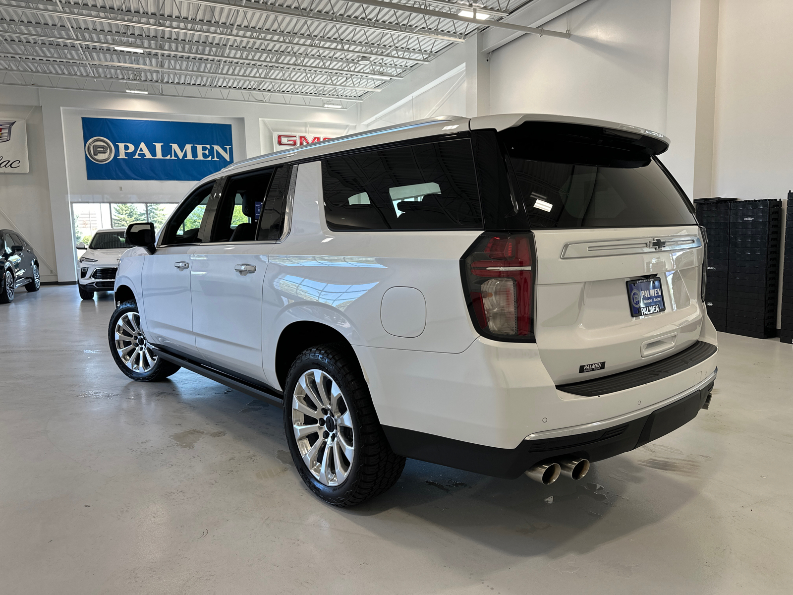 2021 Chevrolet Suburban High Country 8