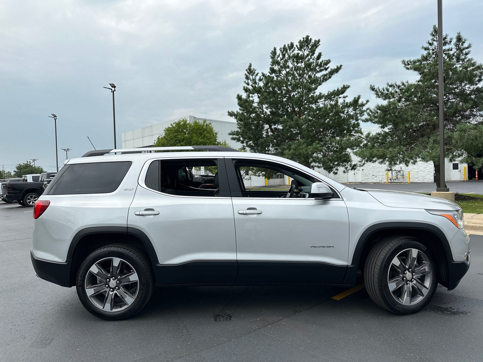 2019 GMC Acadia SLT-2 5