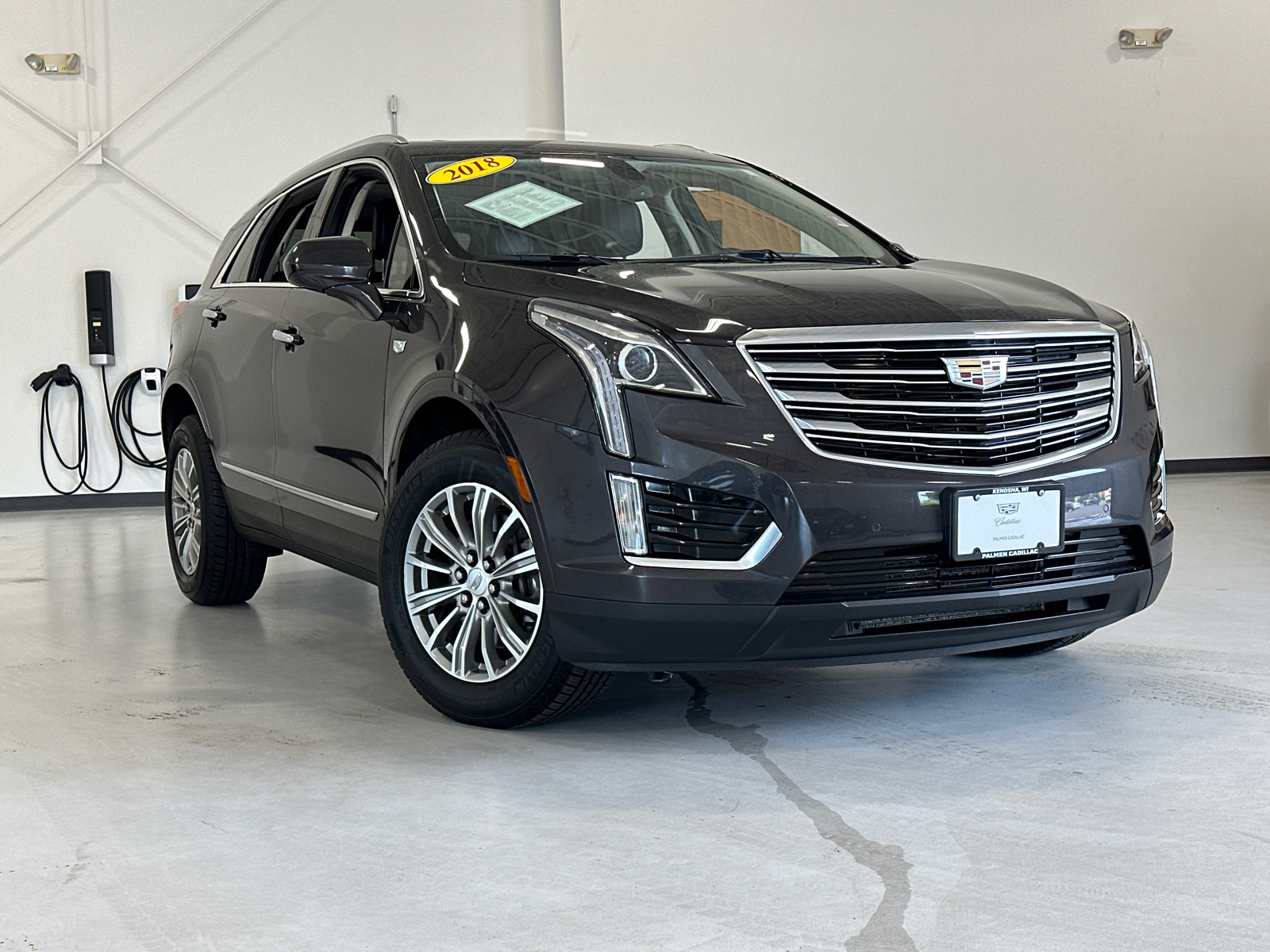 2018 Cadillac XT5 Luxury 2