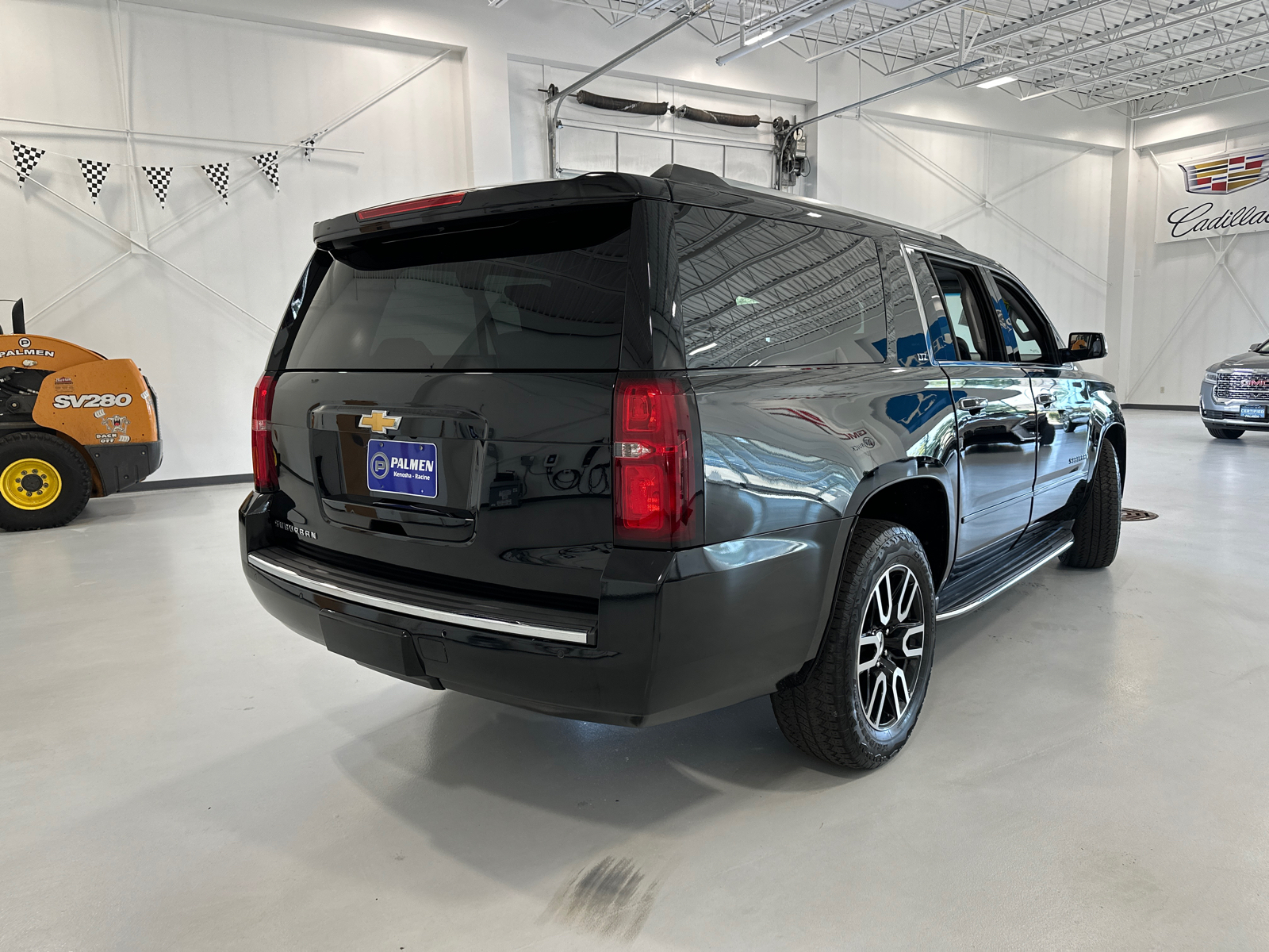 2015 Chevrolet Suburban LTZ 6