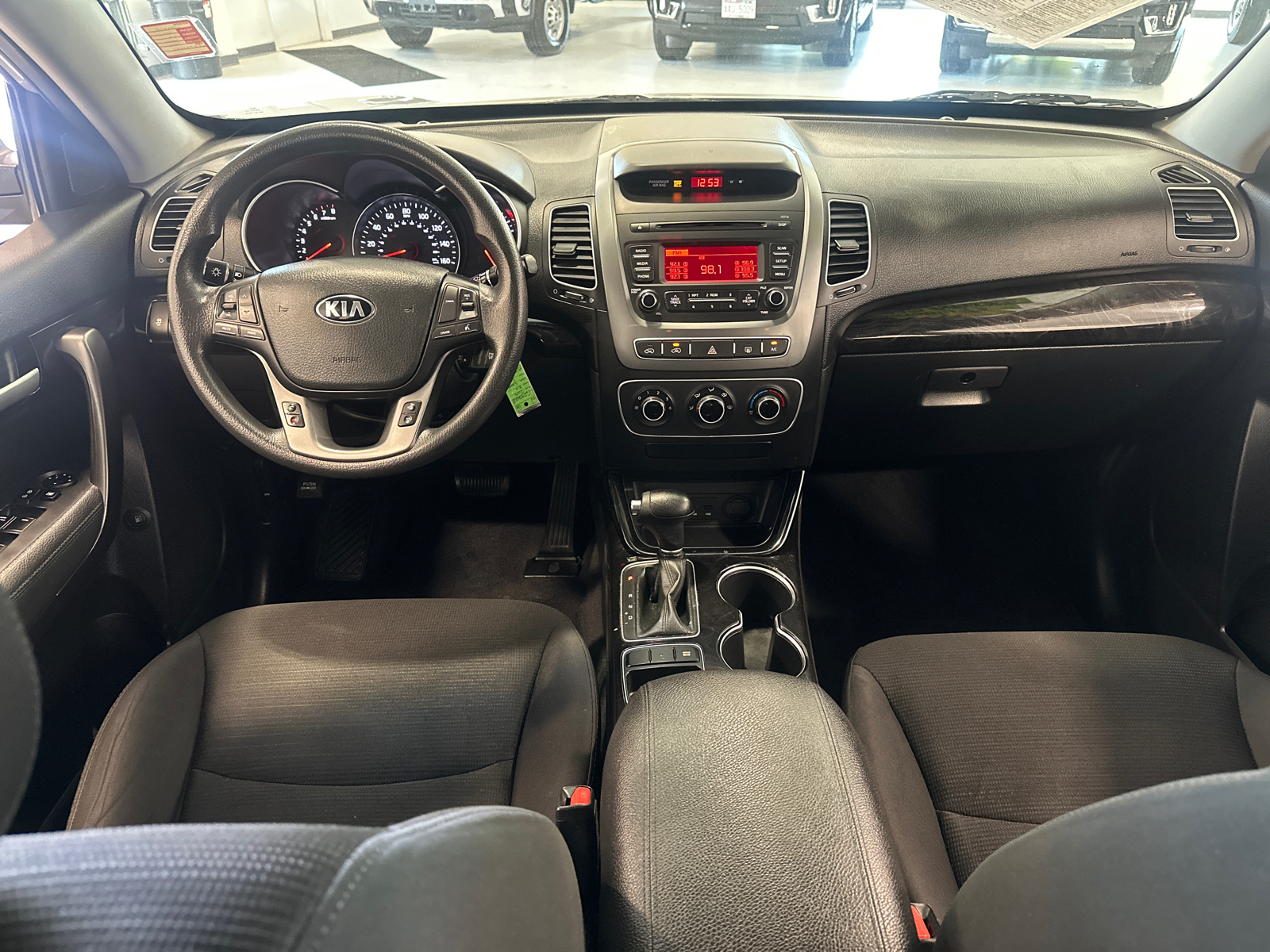 2015 Kia Sorento LX 15