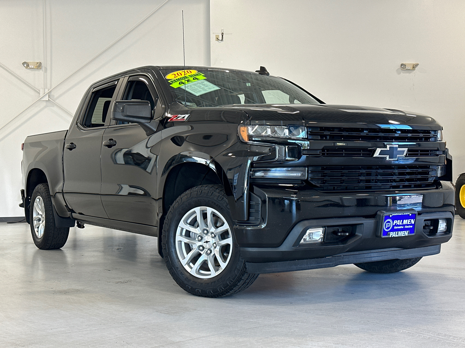 2020 Chevrolet Silverado 1500 RST 2