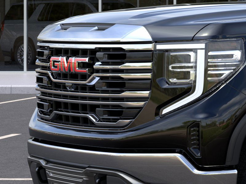 2024 GMC Sierra 1500 SLT 13