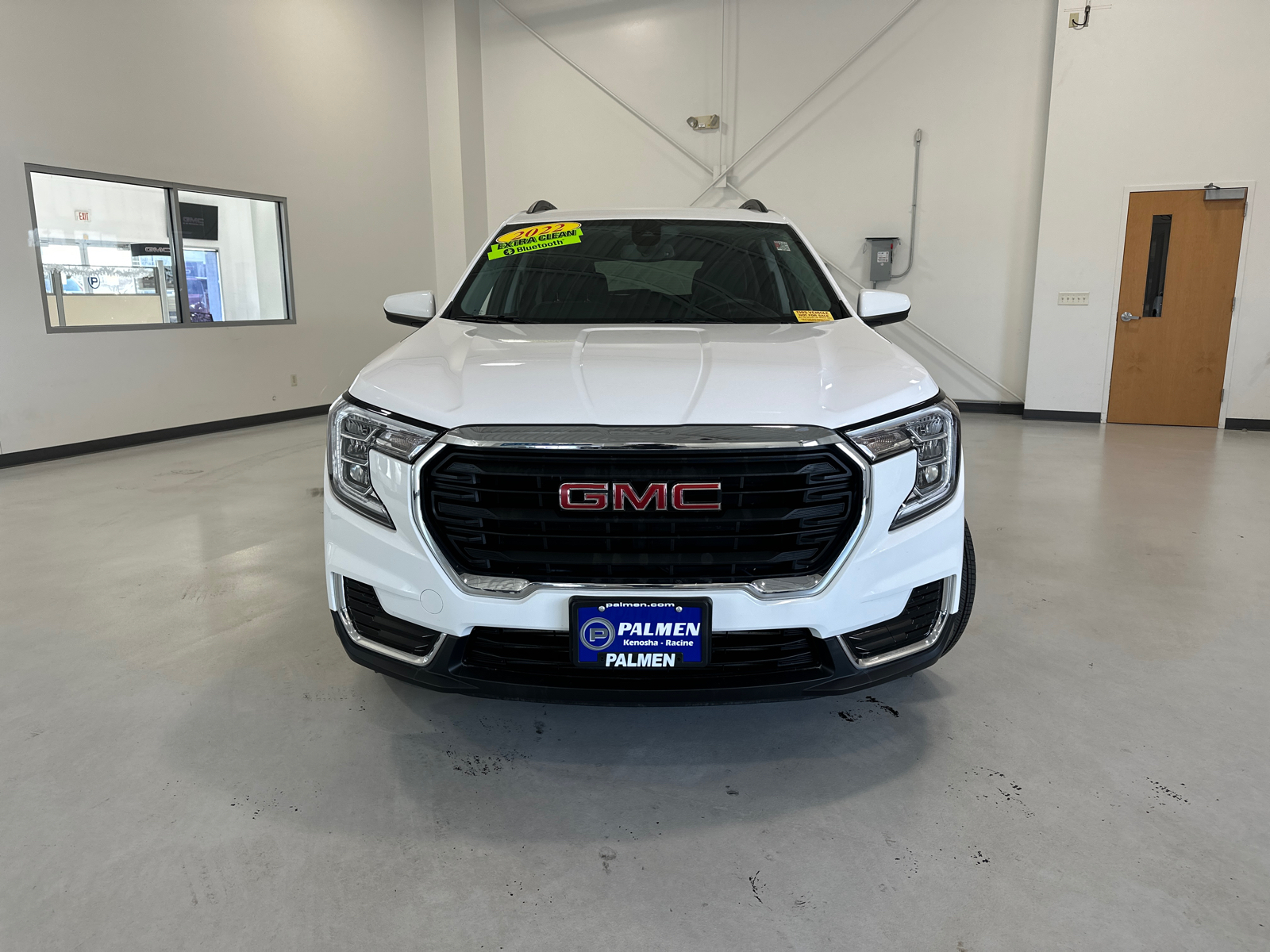 2022 GMC Terrain SLE 3