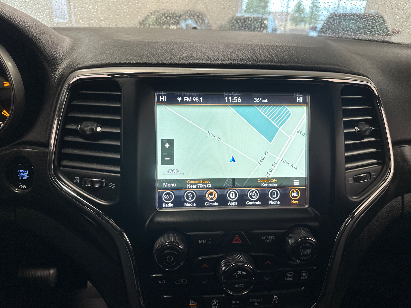 2018 Jeep Grand Cherokee Altitude 22