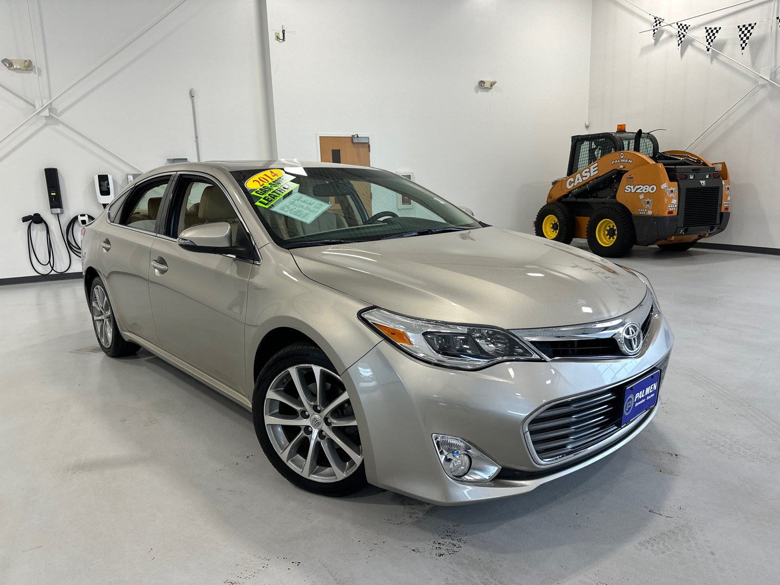 2014 Toyota Avalon  4