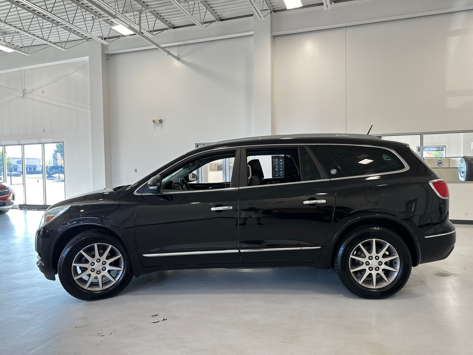 2017 Buick Enclave Leather Group 9