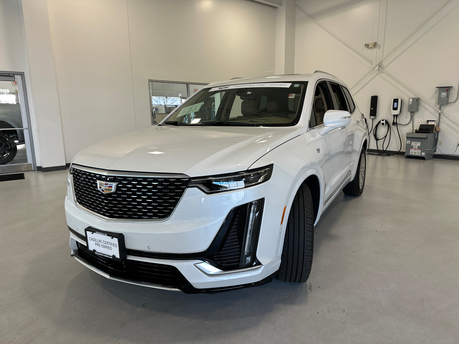 2023 Cadillac XT6 Premium Luxury 7