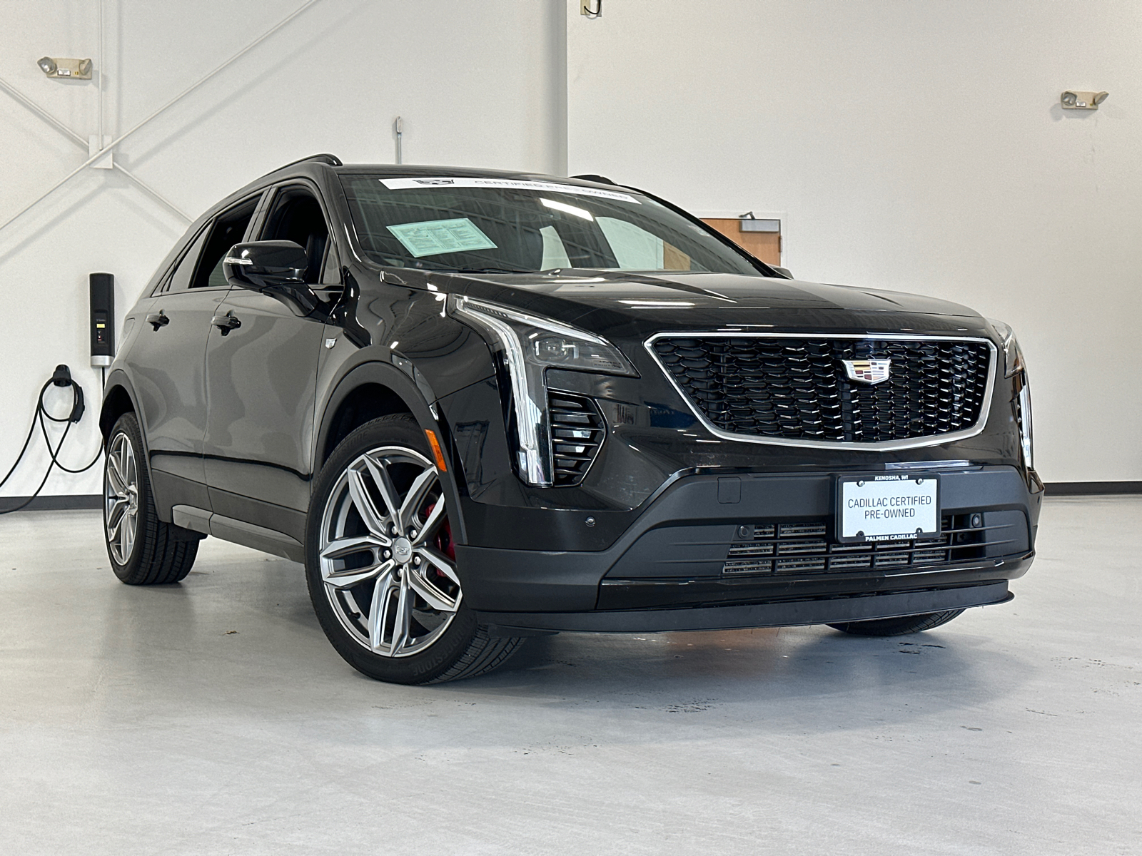 2021 Cadillac XT4 Sport 4