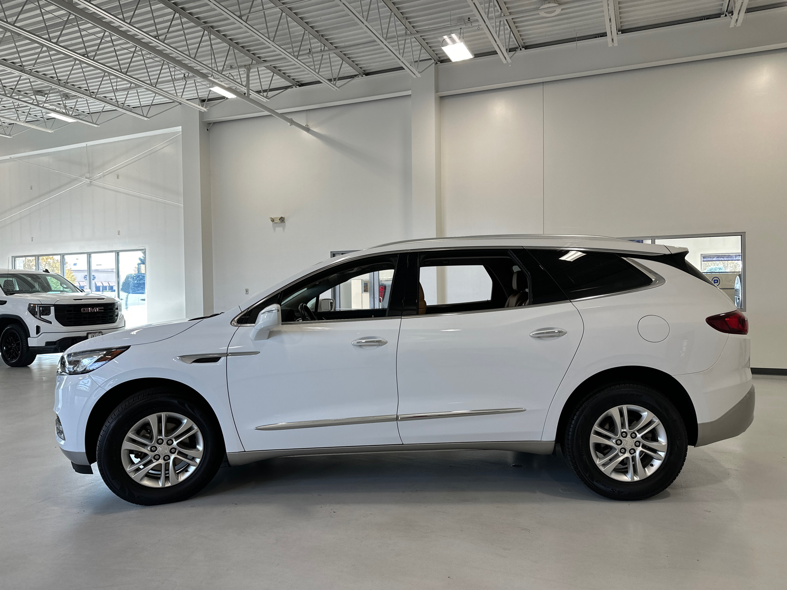 2020 Buick Enclave Essence 9