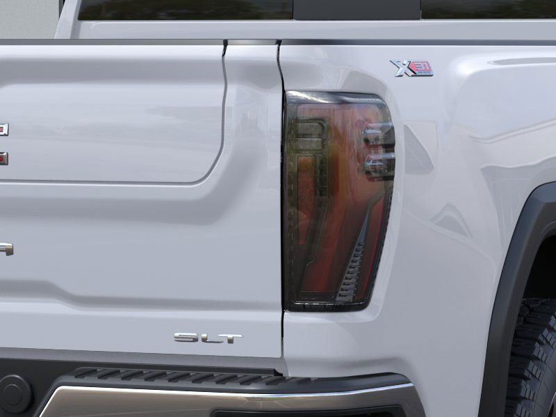 2025 GMC Sierra 2500HD SLT 11