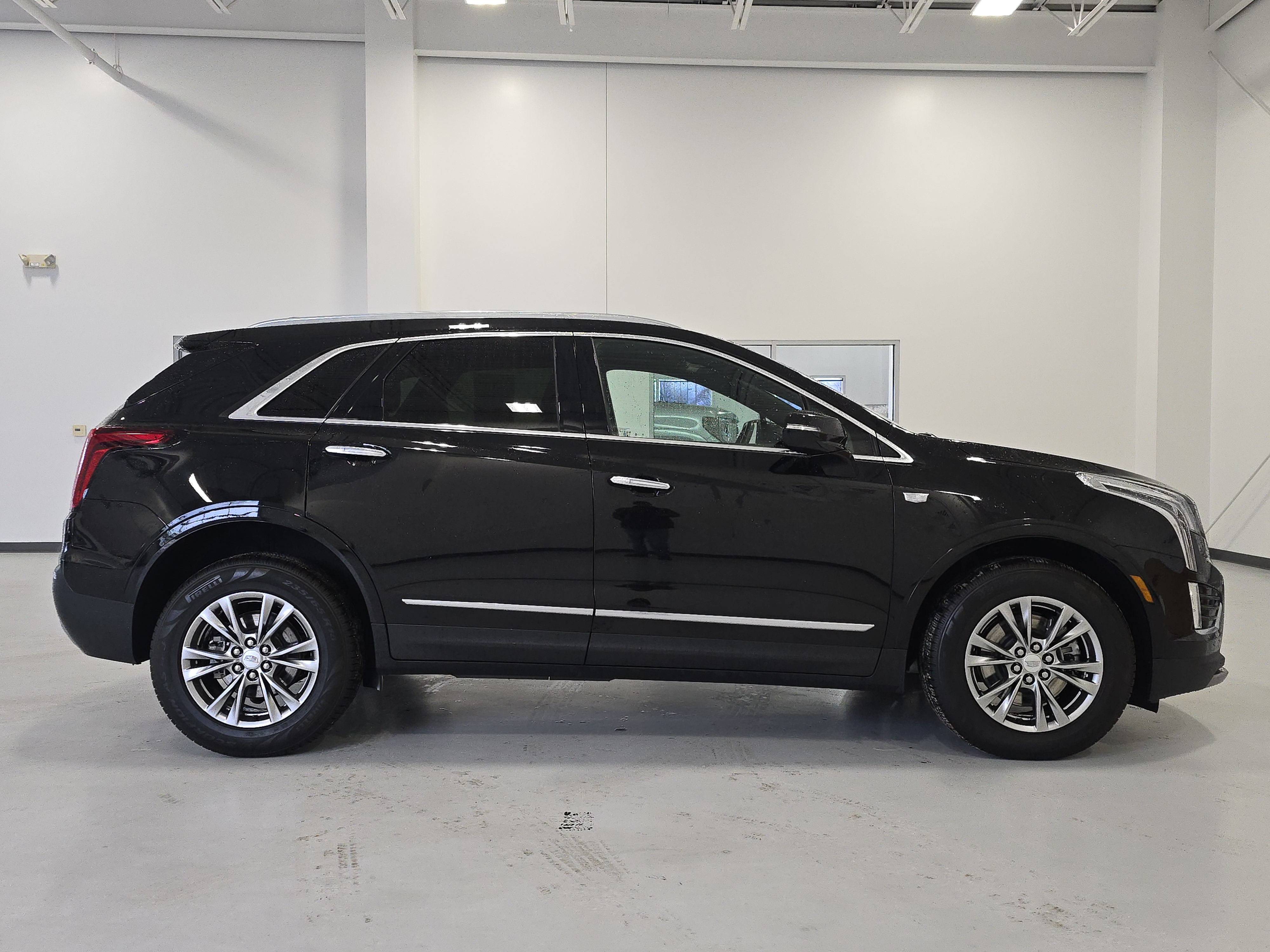 2021 Cadillac XT5 Premium Luxury 8