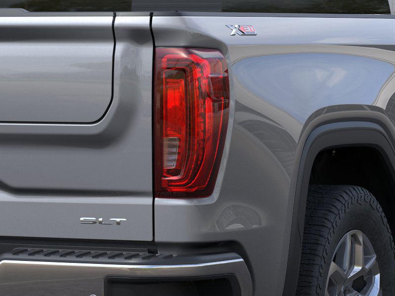 2025 GMC Sierra 1500 SLT 11