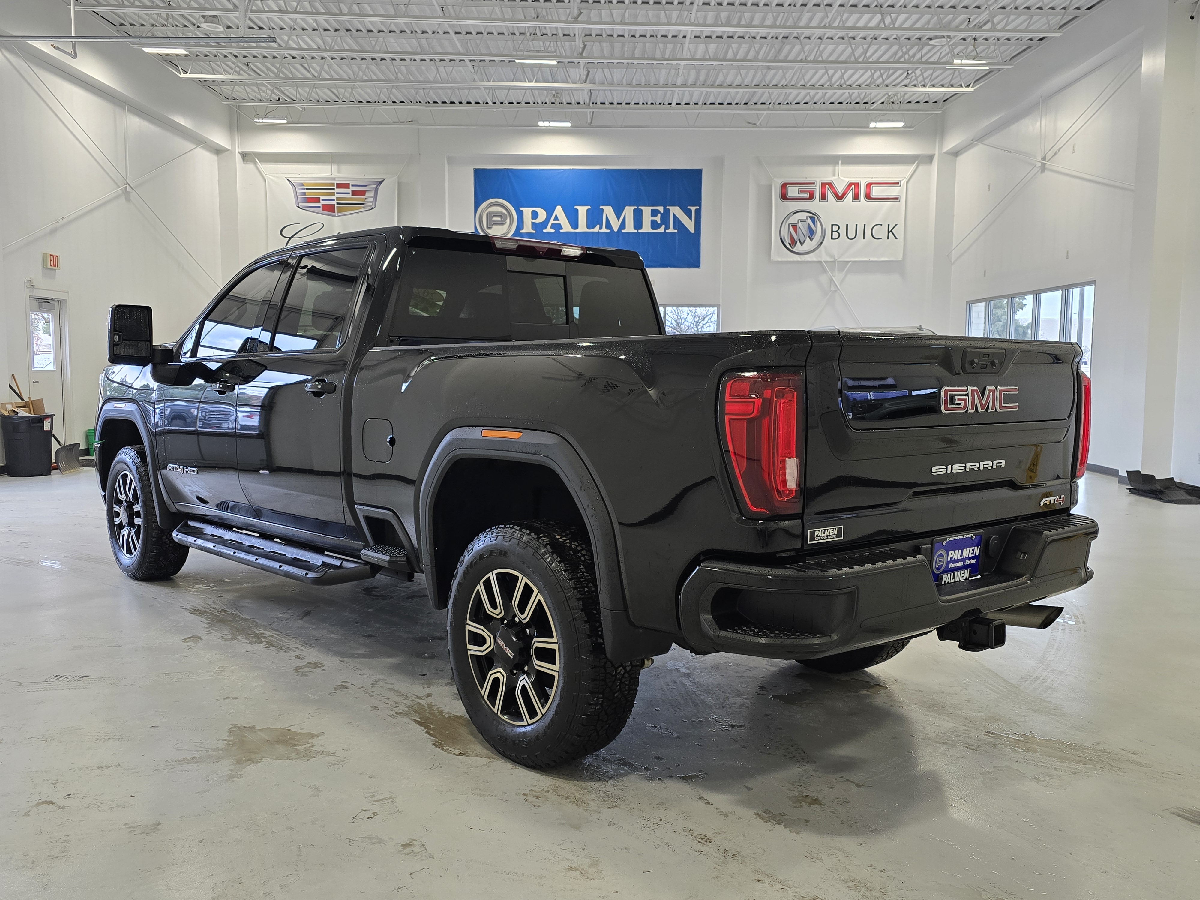 2022 GMC Sierra 2500HD AT4 6