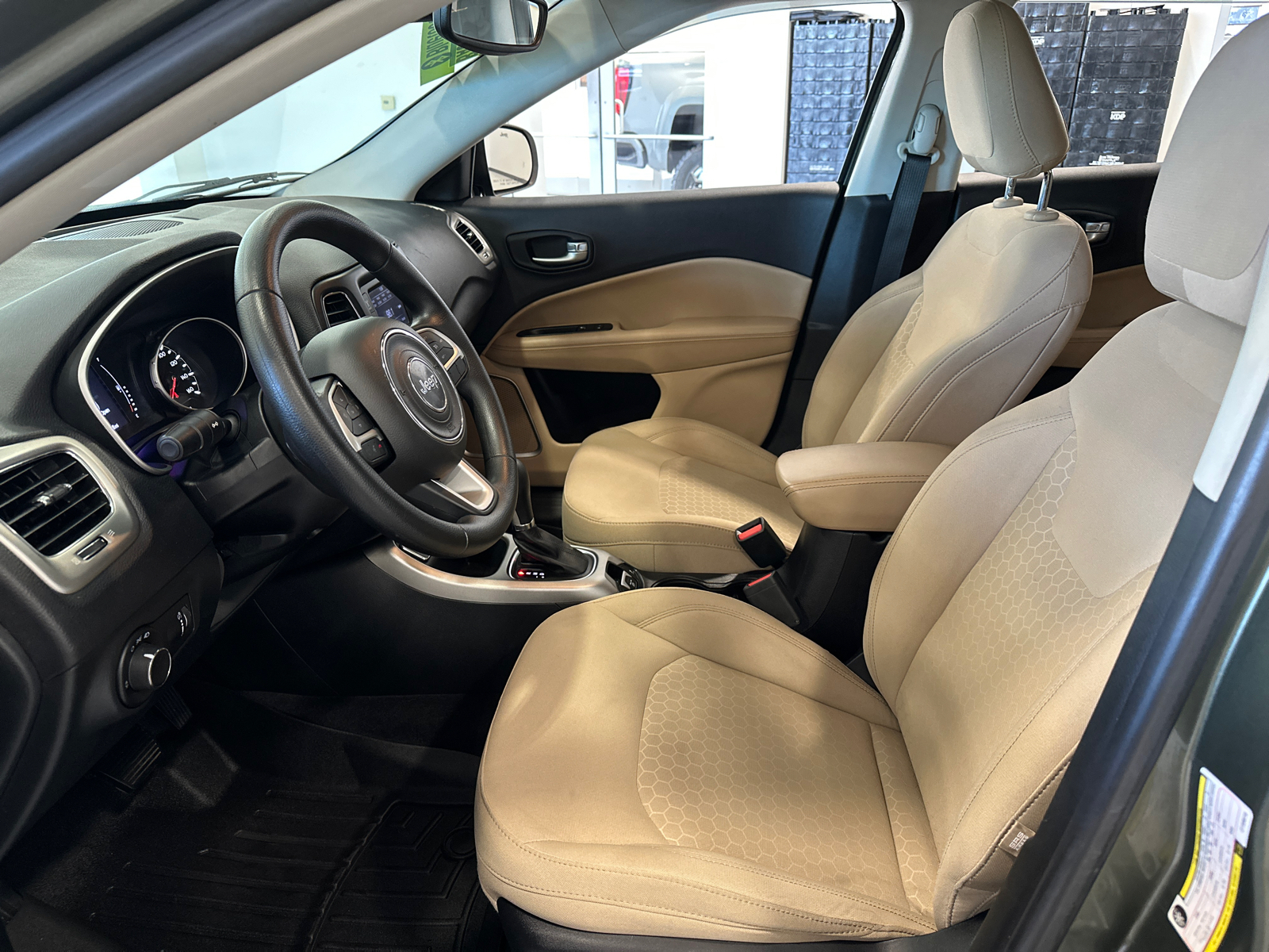 2018 Jeep Compass Sport 25