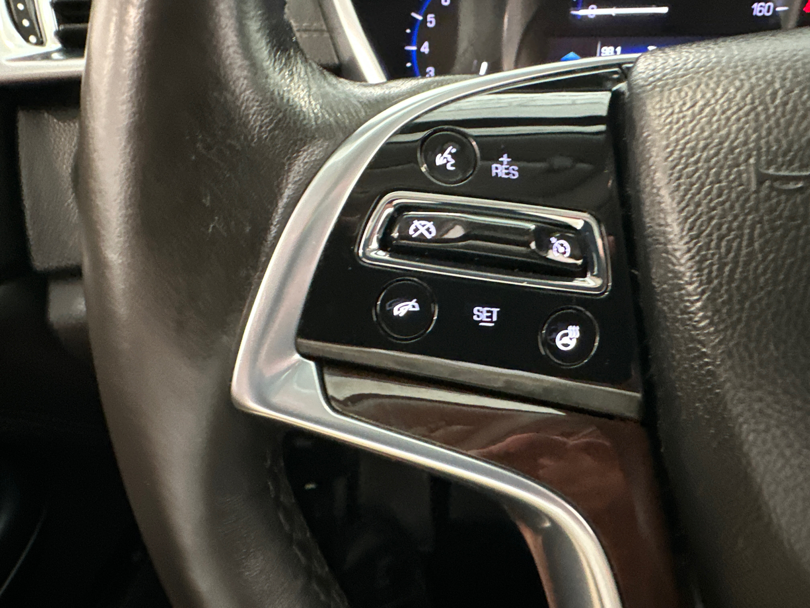 2015 Cadillac SRX Luxury 16