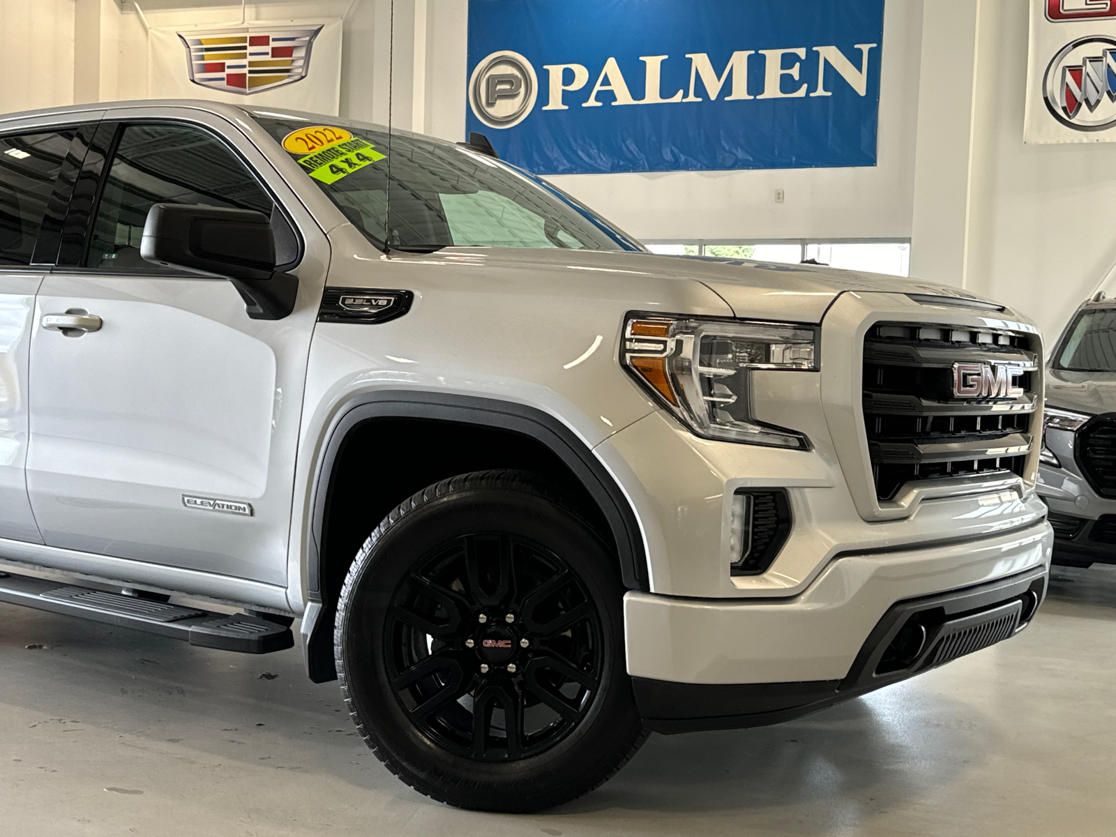 2022 GMC Sierra 1500 Limited Elevation 3