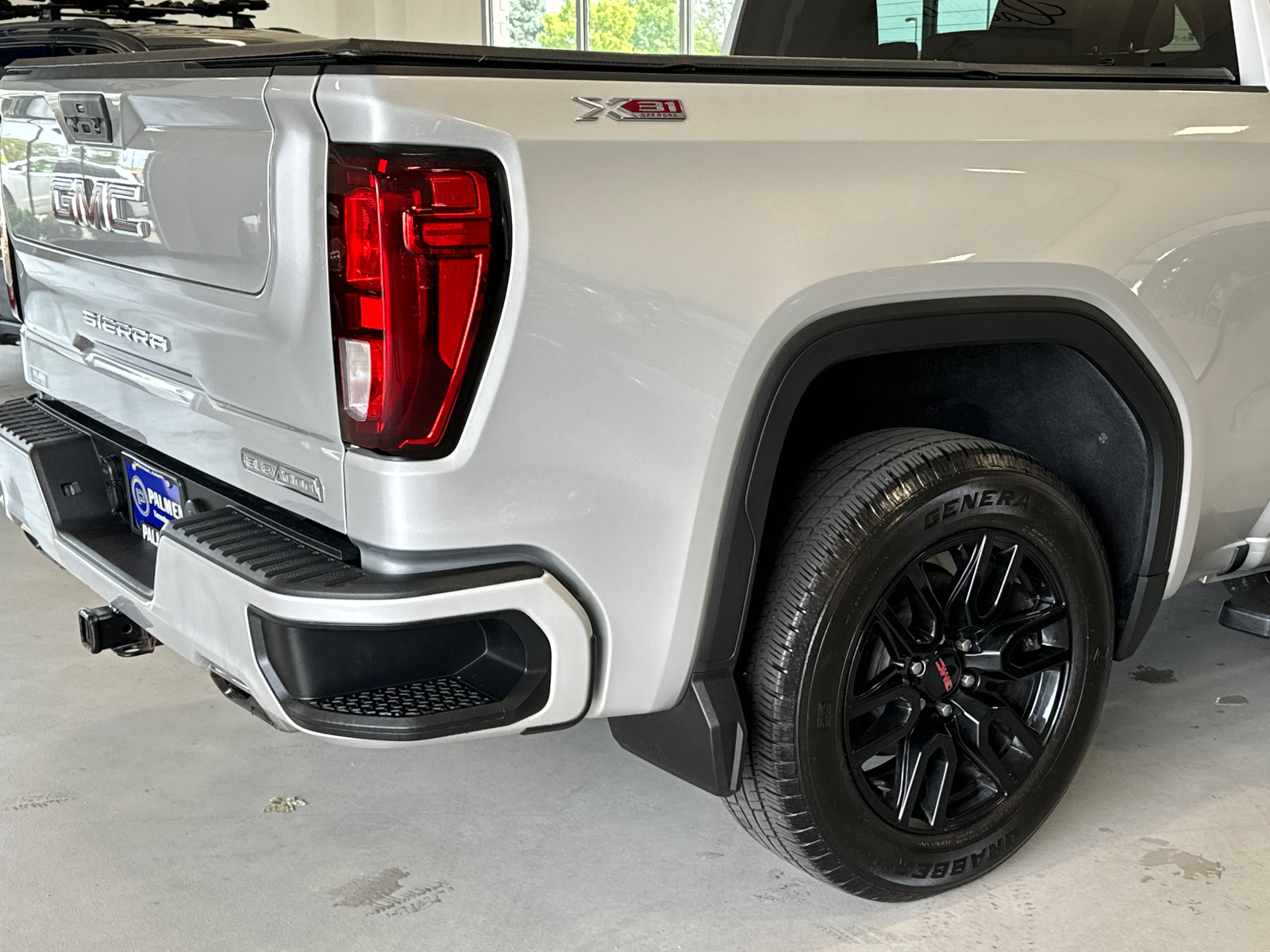 2022 GMC Sierra 1500 Limited Elevation 13