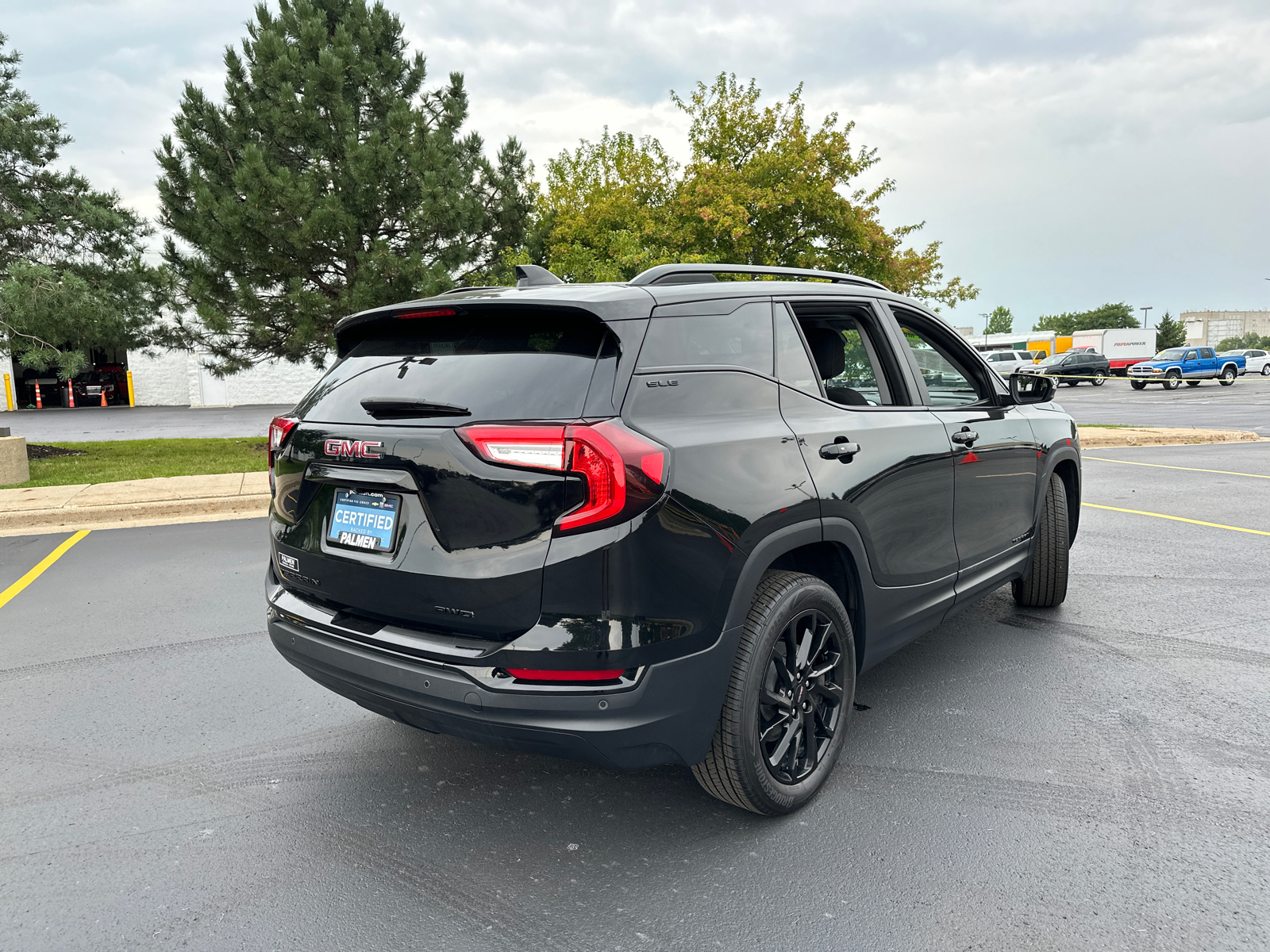 2023 GMC Terrain SLE 6