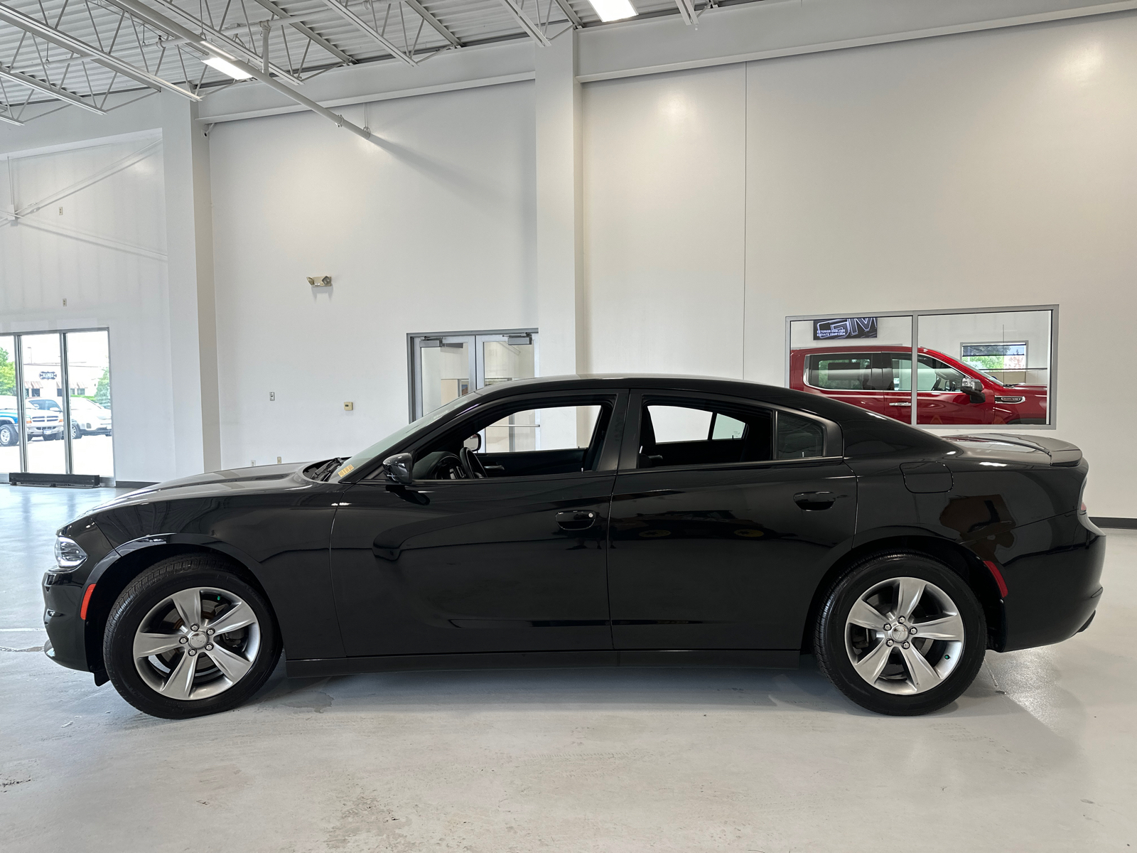 2015 Dodge Charger SE 9