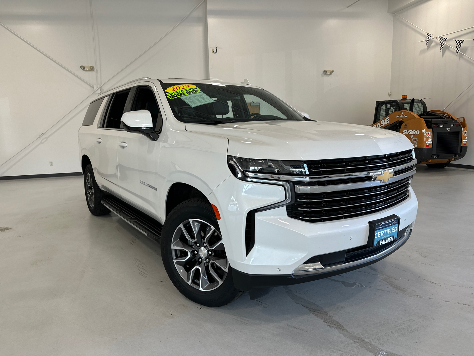 2023 Chevrolet Suburban LT 4