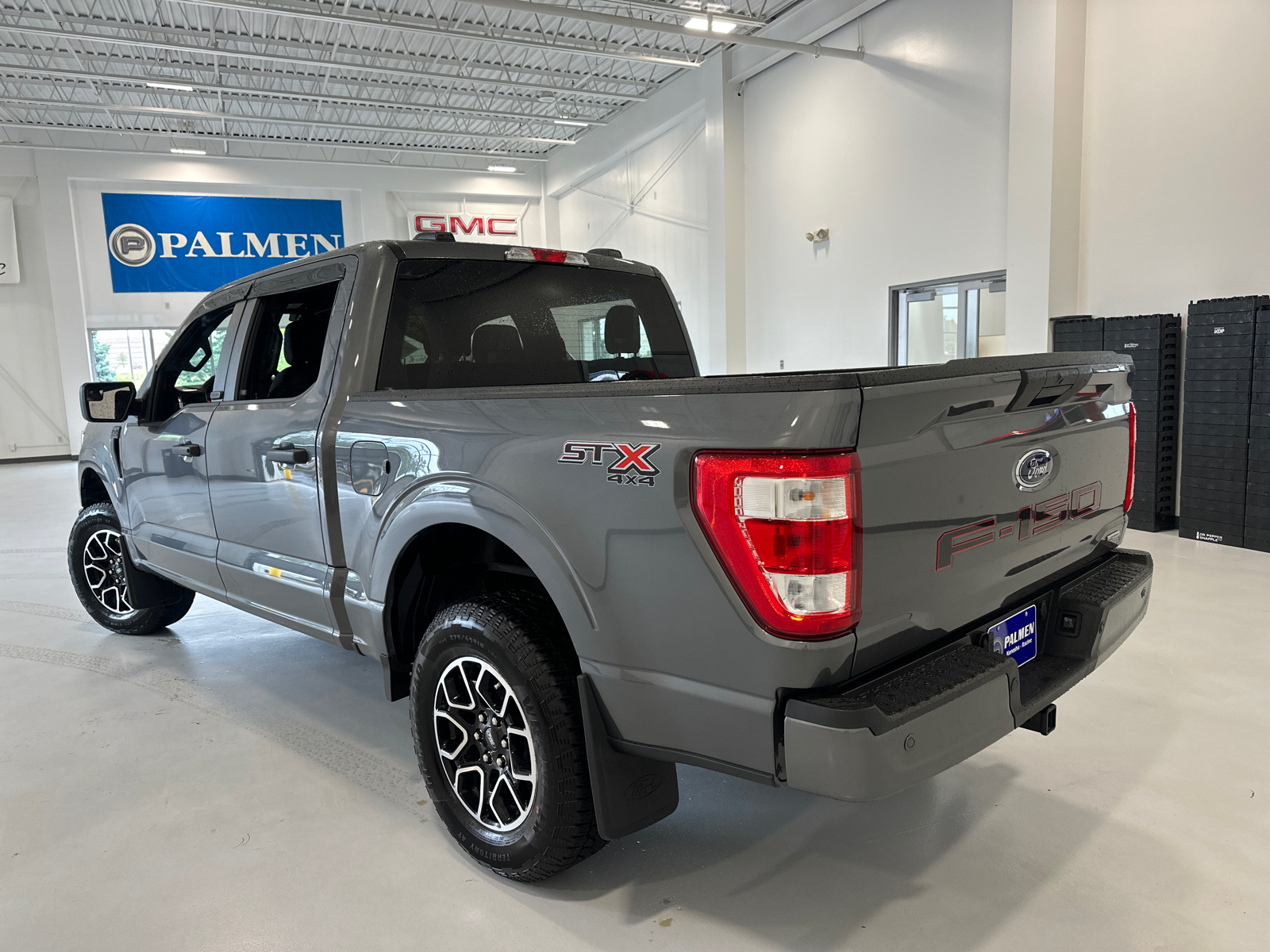 2023 Ford F-150 XL 8